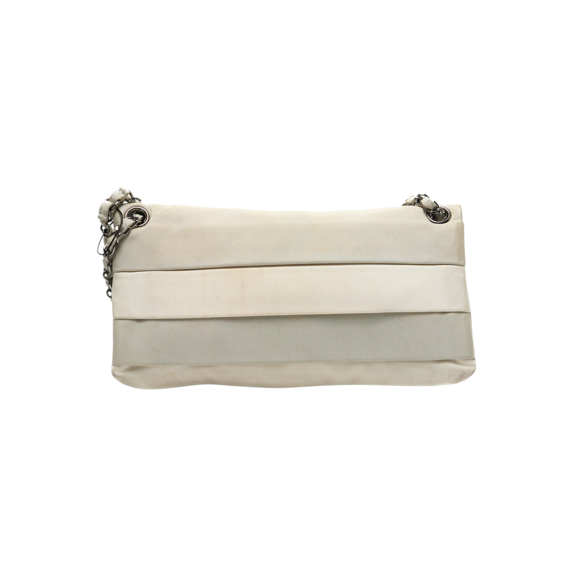 chanel 2000s cream 2.55 flap bag