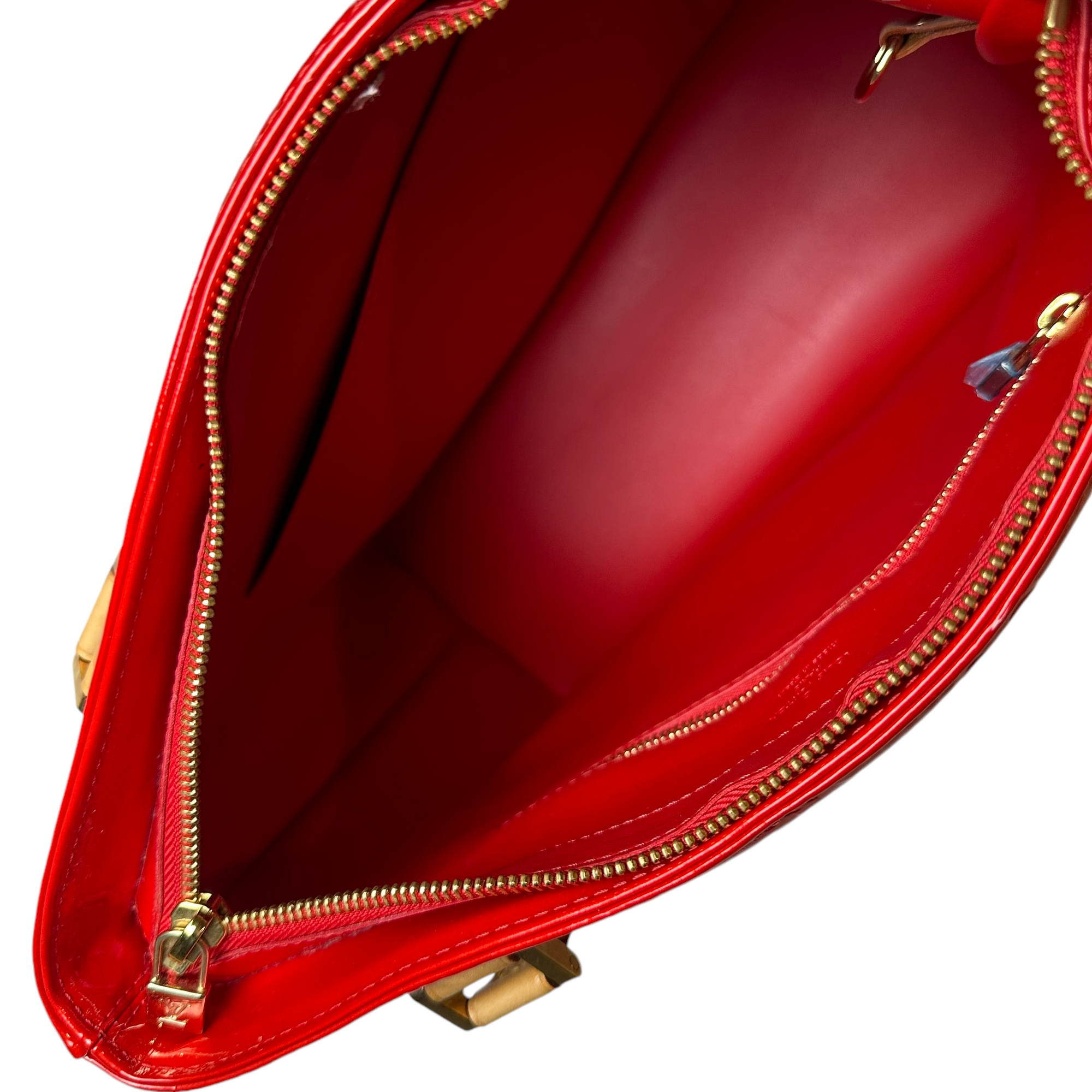 louis vuitton 2000s red vernis shoulder bag