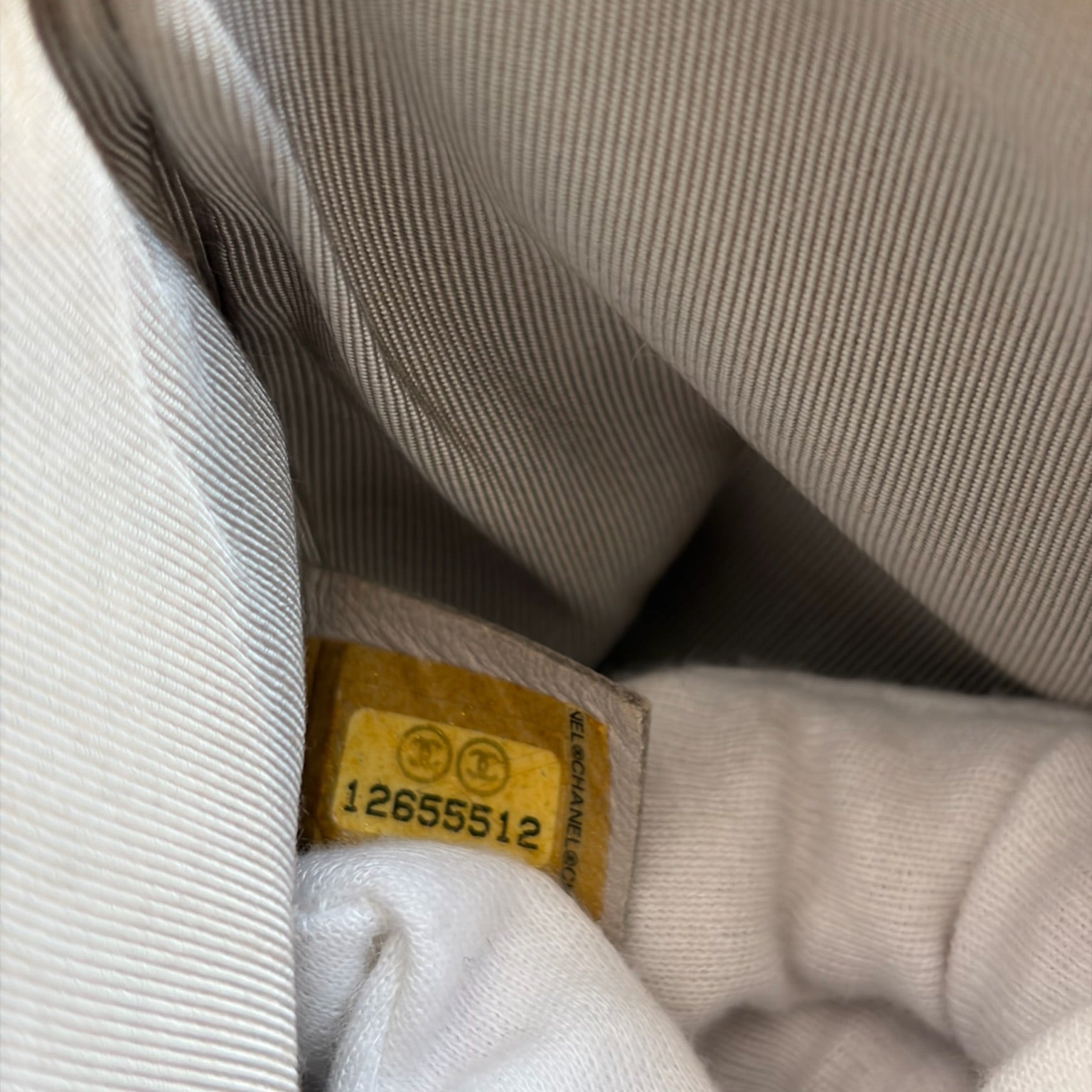 chanel 2000s cream 2.55 flap bag