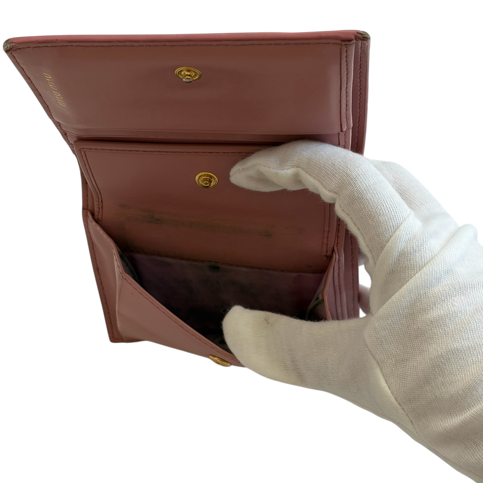 gucci 2000s pink abbey wallet