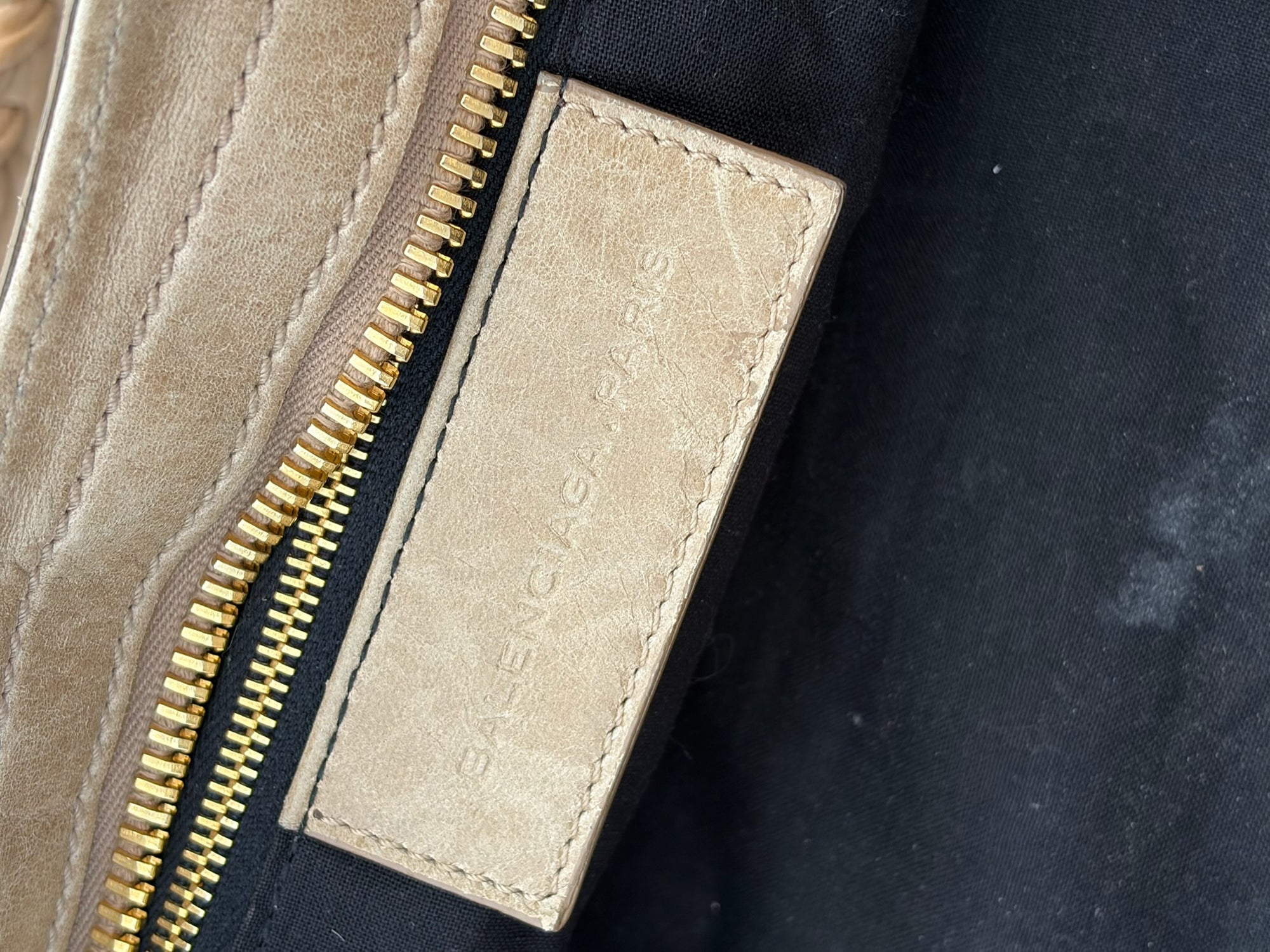 balenciaga 2000s tan city bag