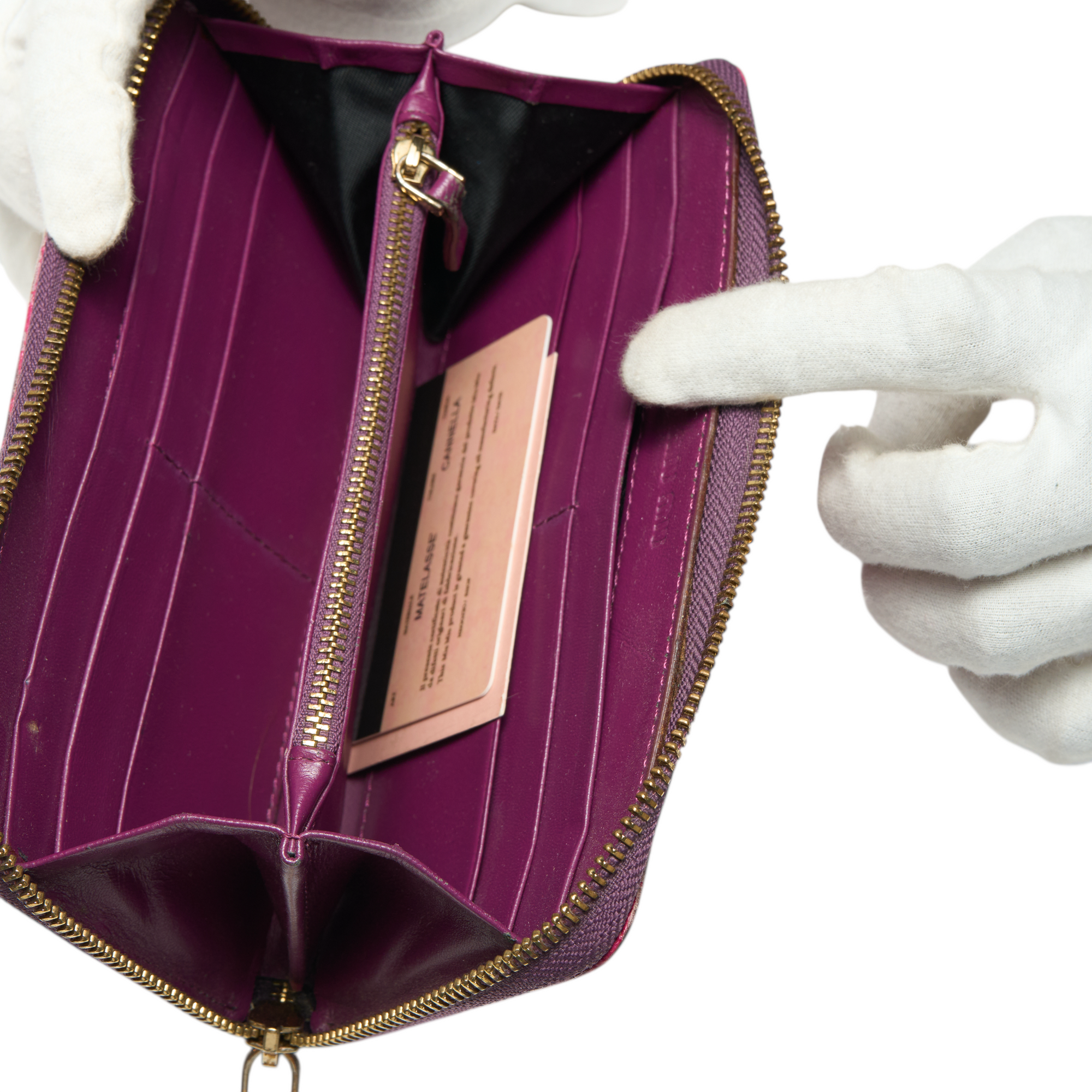 miu miu pink crocodile wallet