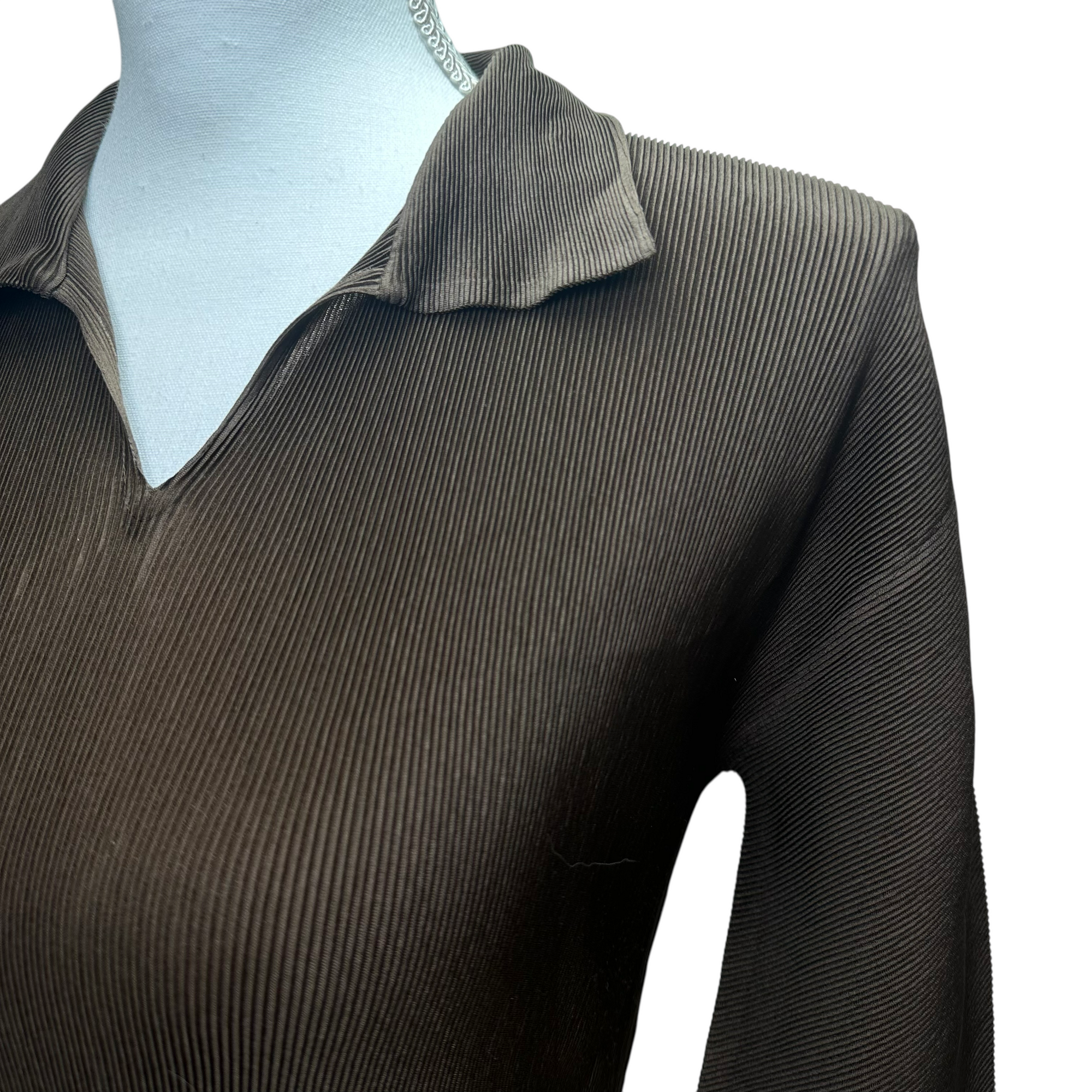issey miyake brown quarter sleeve top