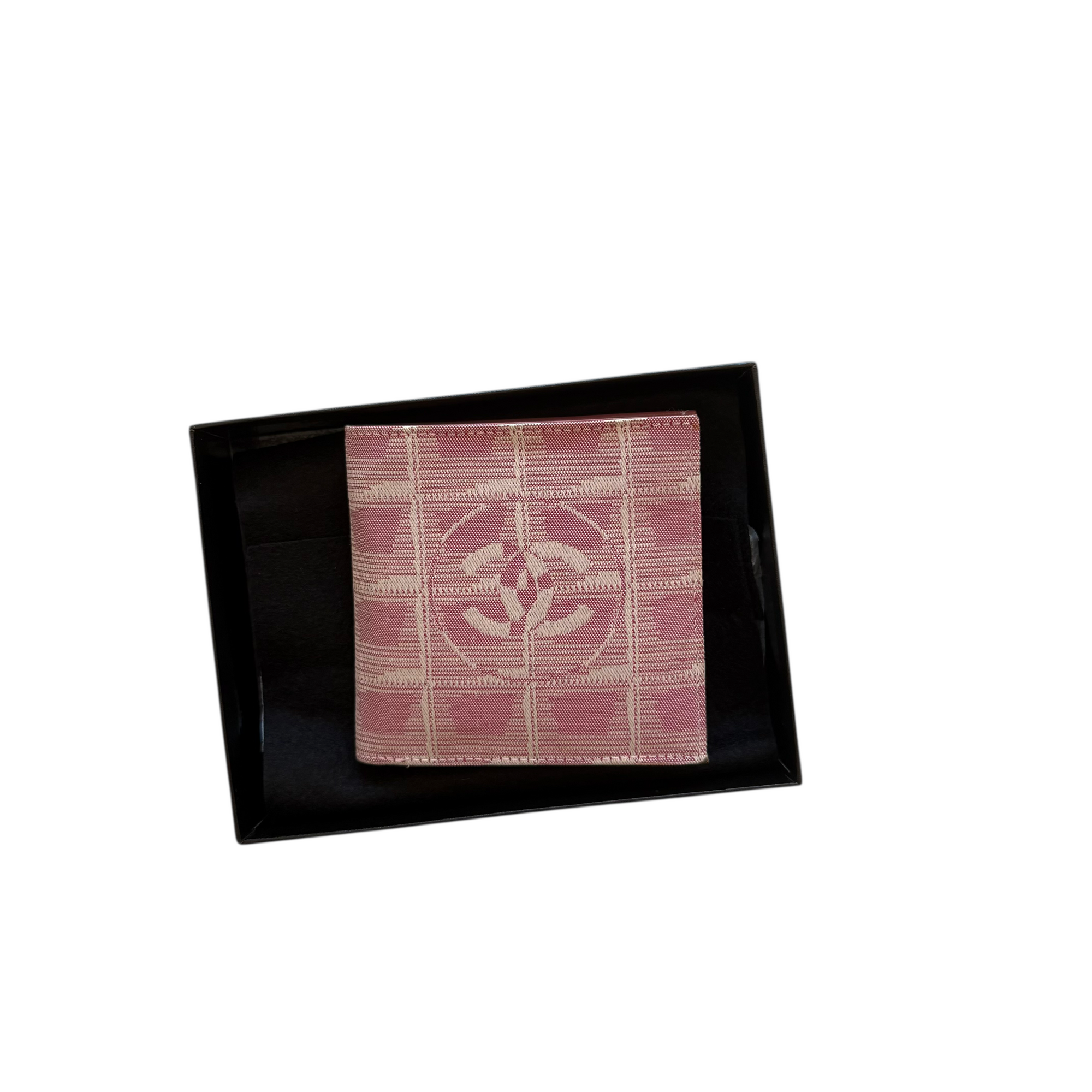 chanel 2000s pink wallet
