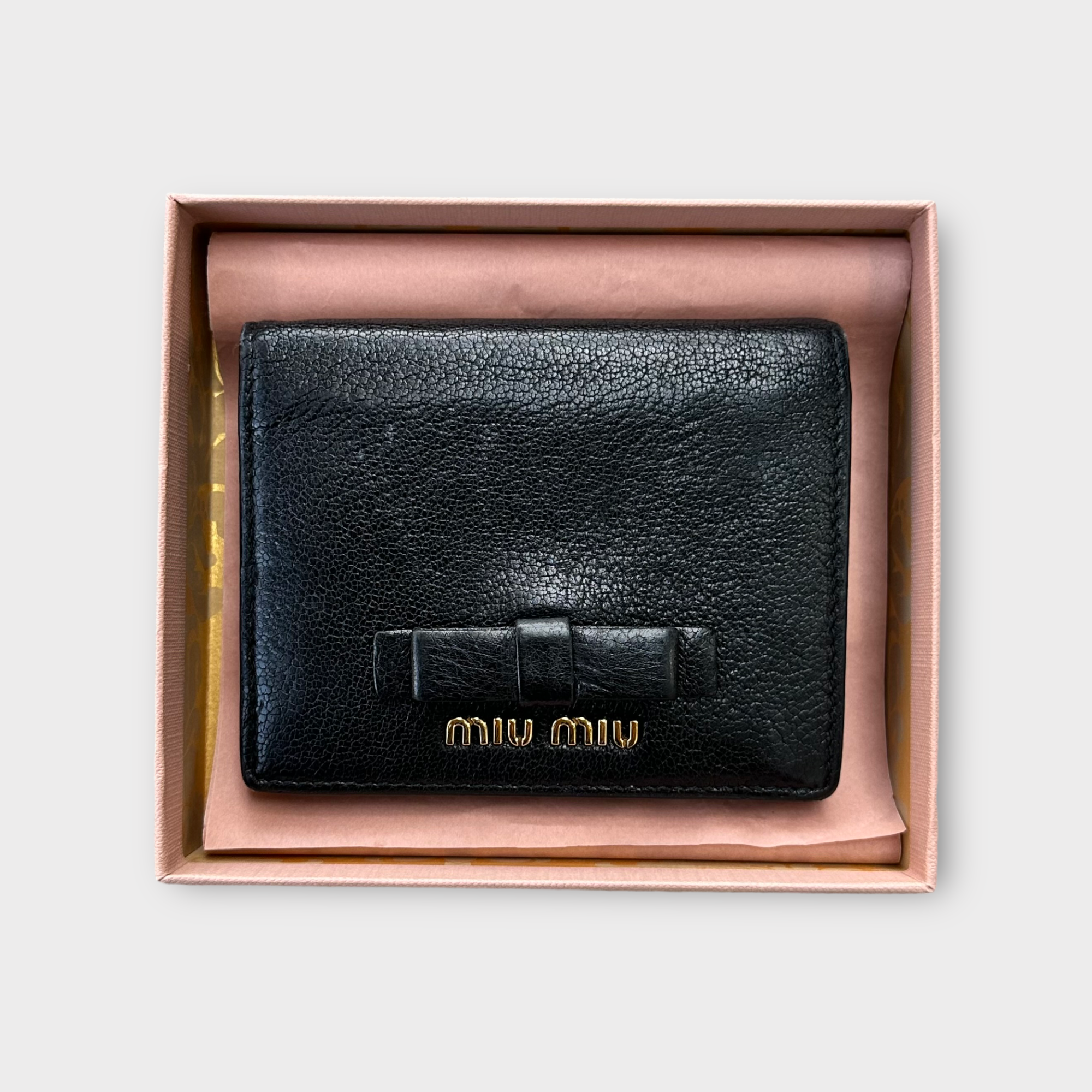 miu miu black bow wallet