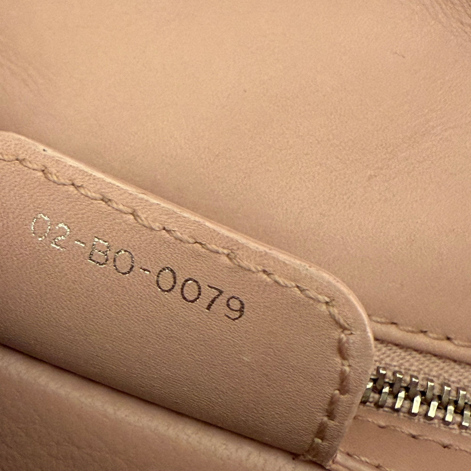 christian dior 2000s pink shoulder bag