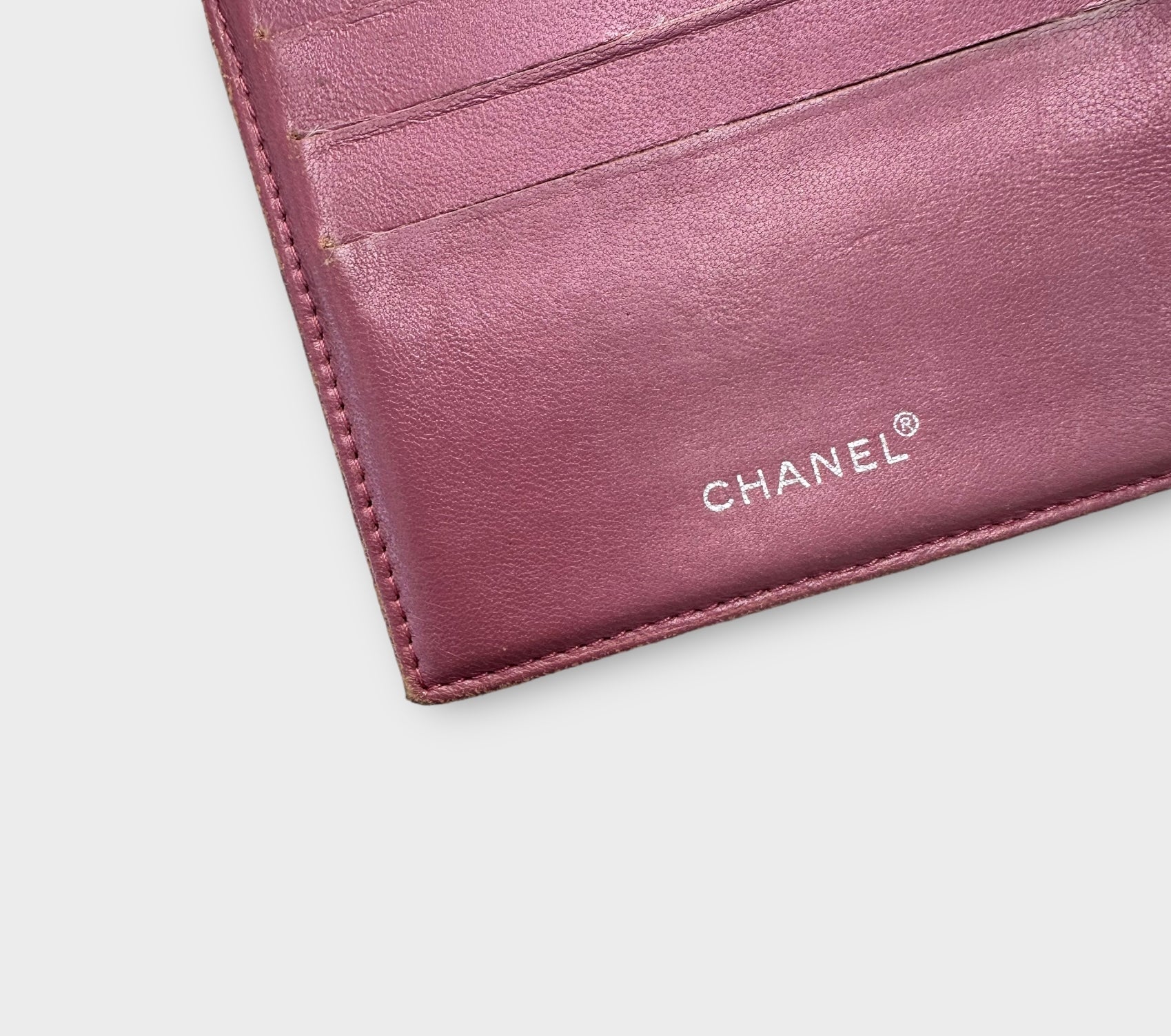 chanel 2000s pink wallet