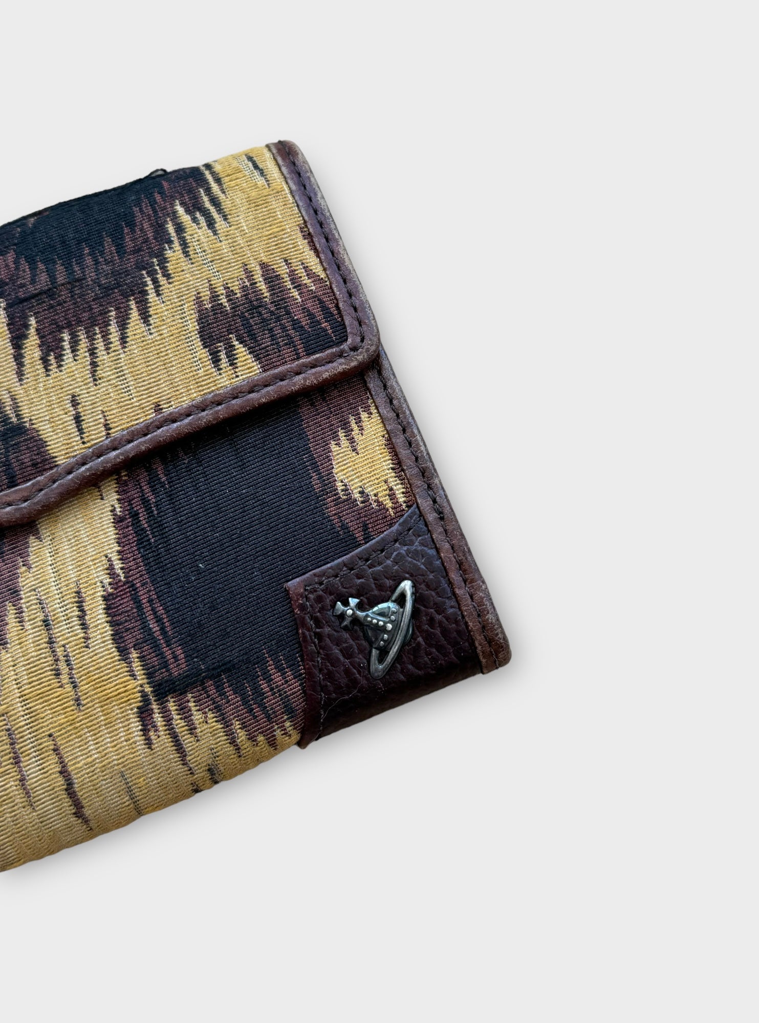 vivienne westwood brown wallet