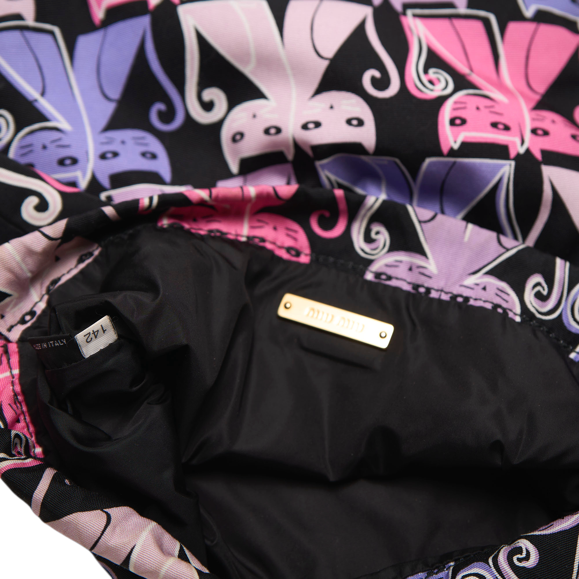 miu miu cat drawstring bag