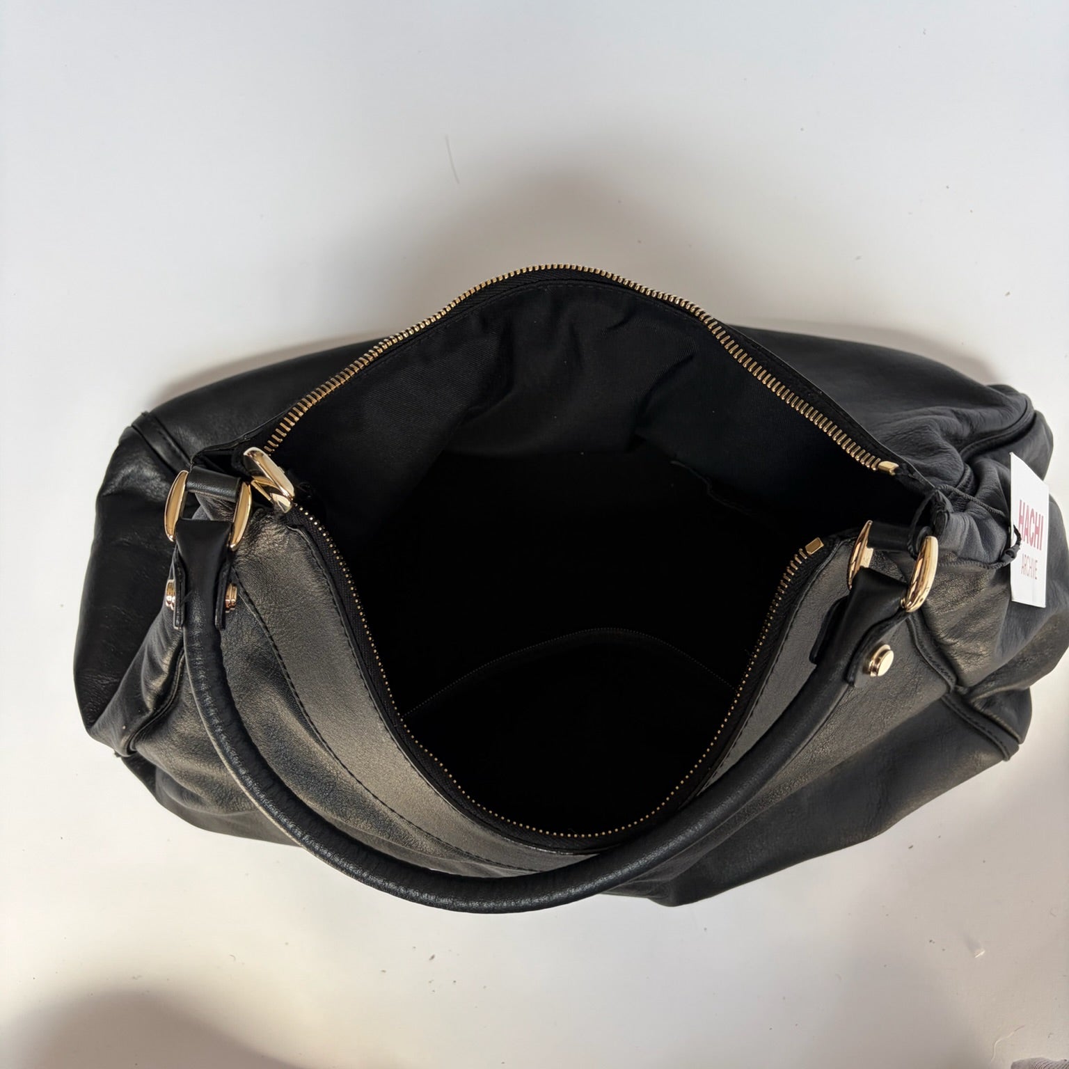 gucci 2000s black abbey d ring bag
