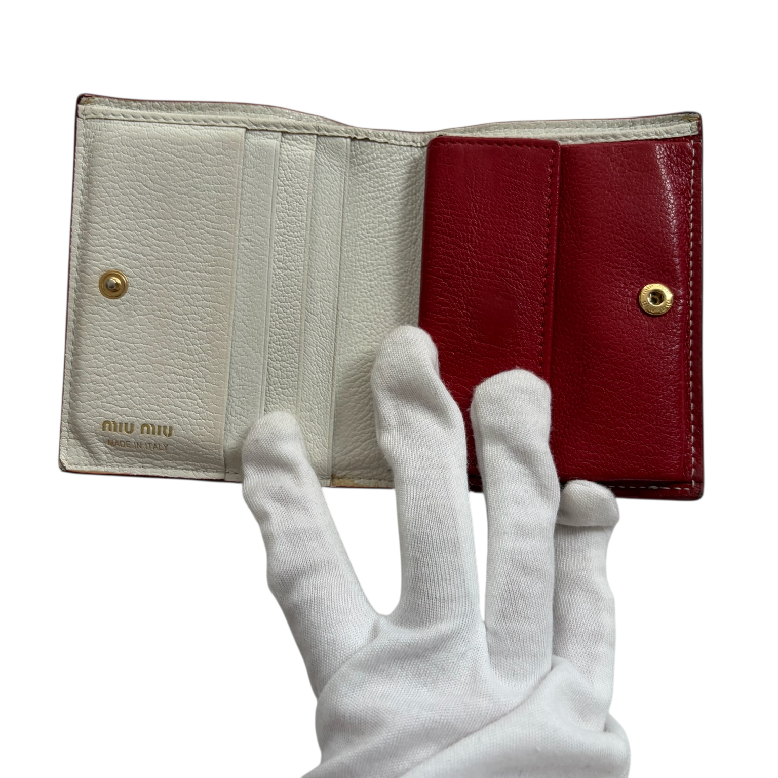 miu miu white heart wallet