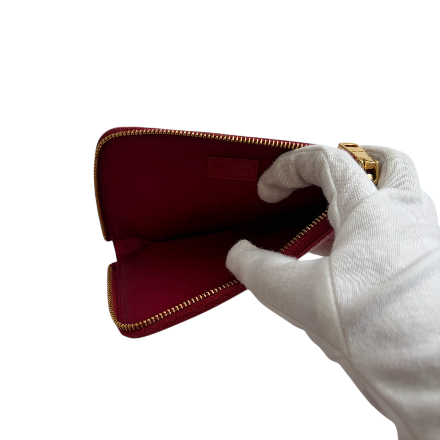 miu miu red wallet