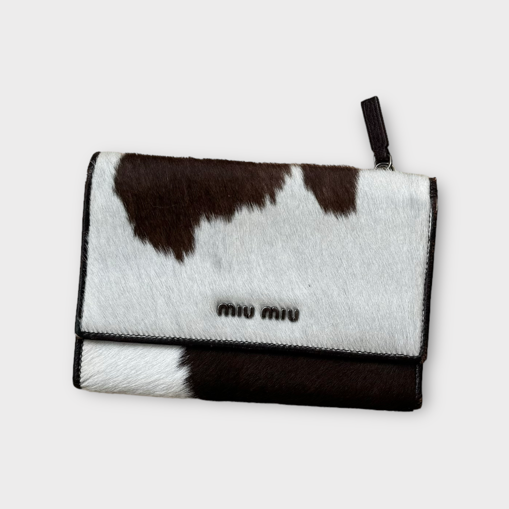 miu miu 2000s cow wallet