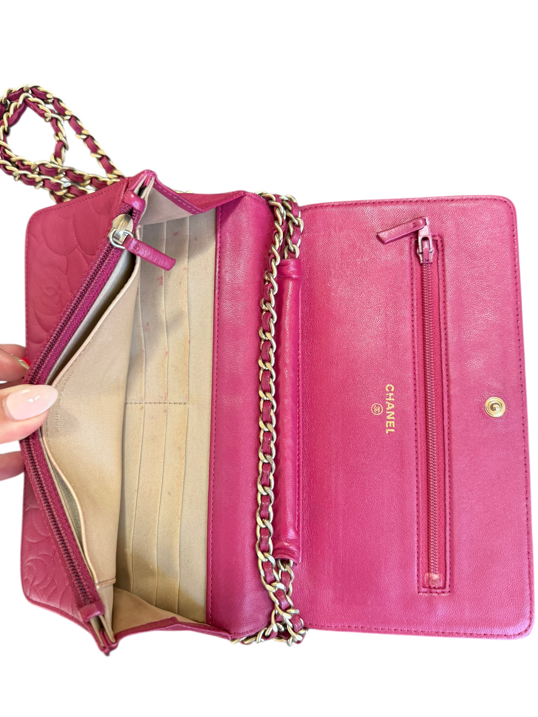chanel 2000s pink camellia wallet on chain bag