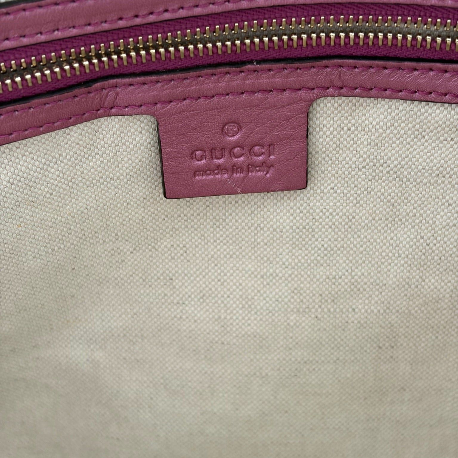 gucci 2000s metallic pink bag