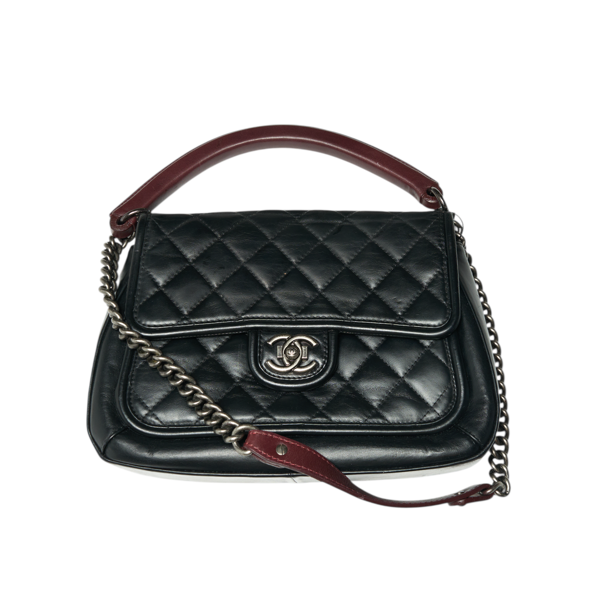 chanel 2010s black shoulder bag