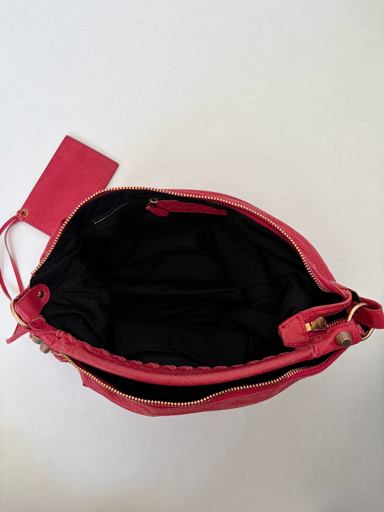 balenciaga 2000s red day bag