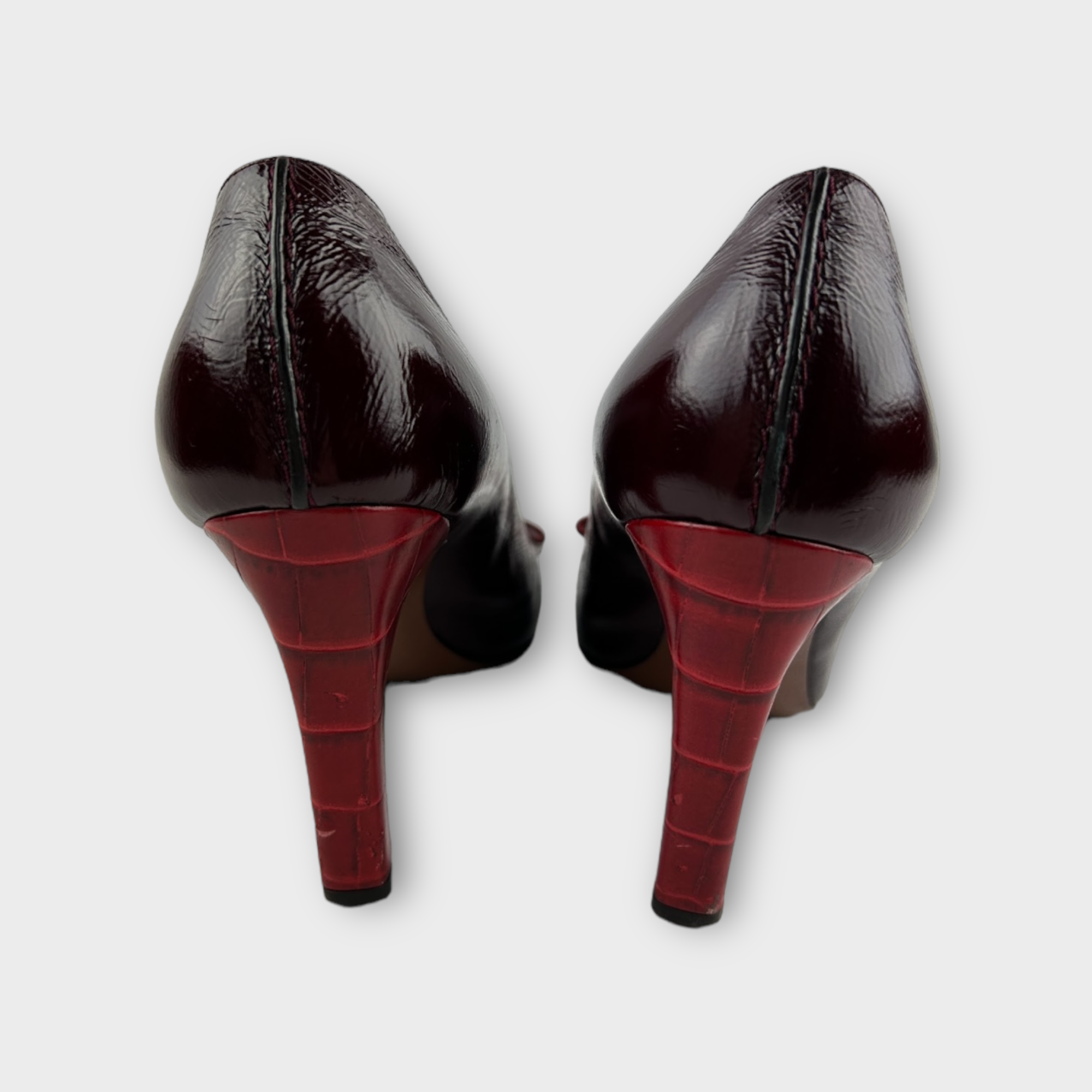 louis vuitton 2000s red heels