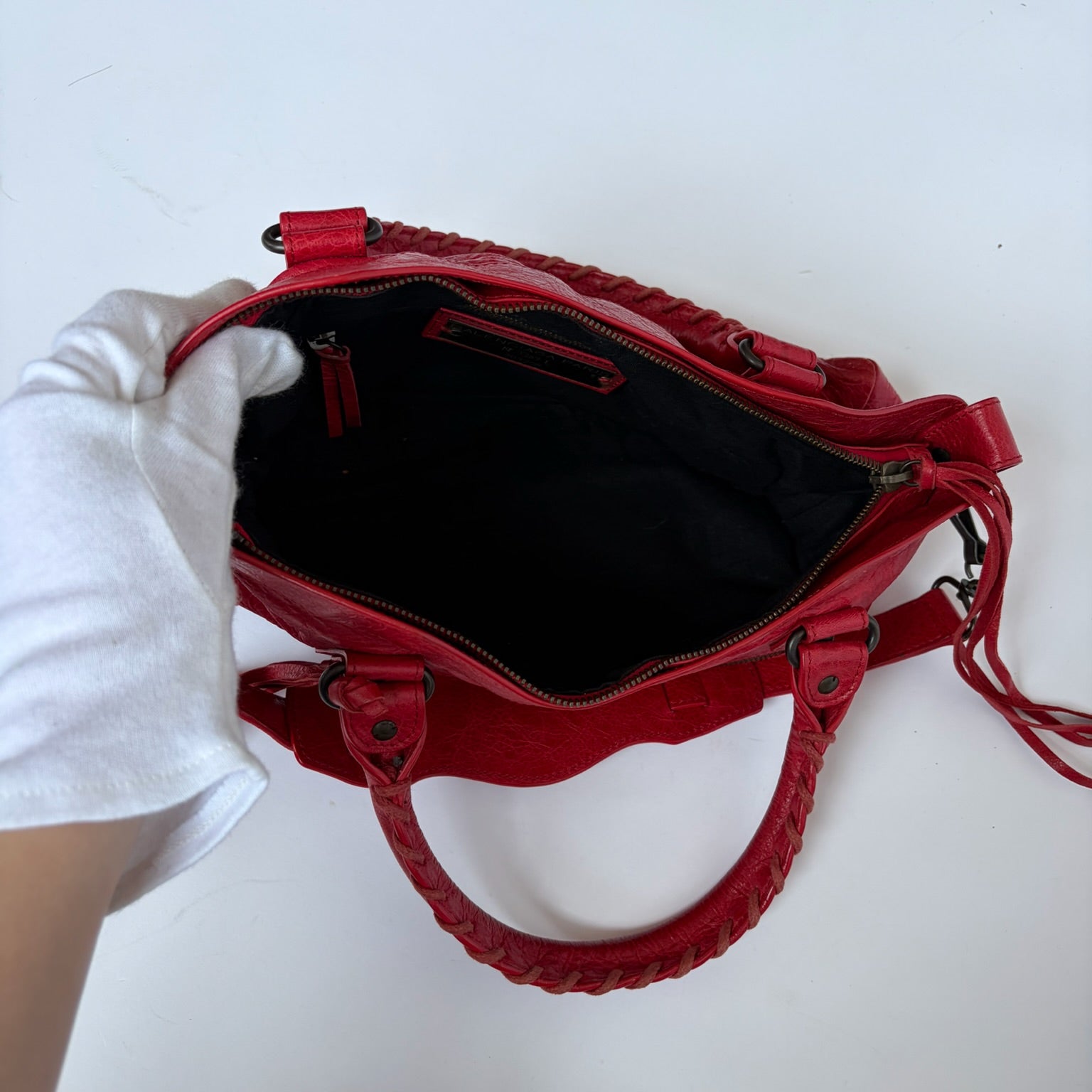 balenciaga 2000s red first bag