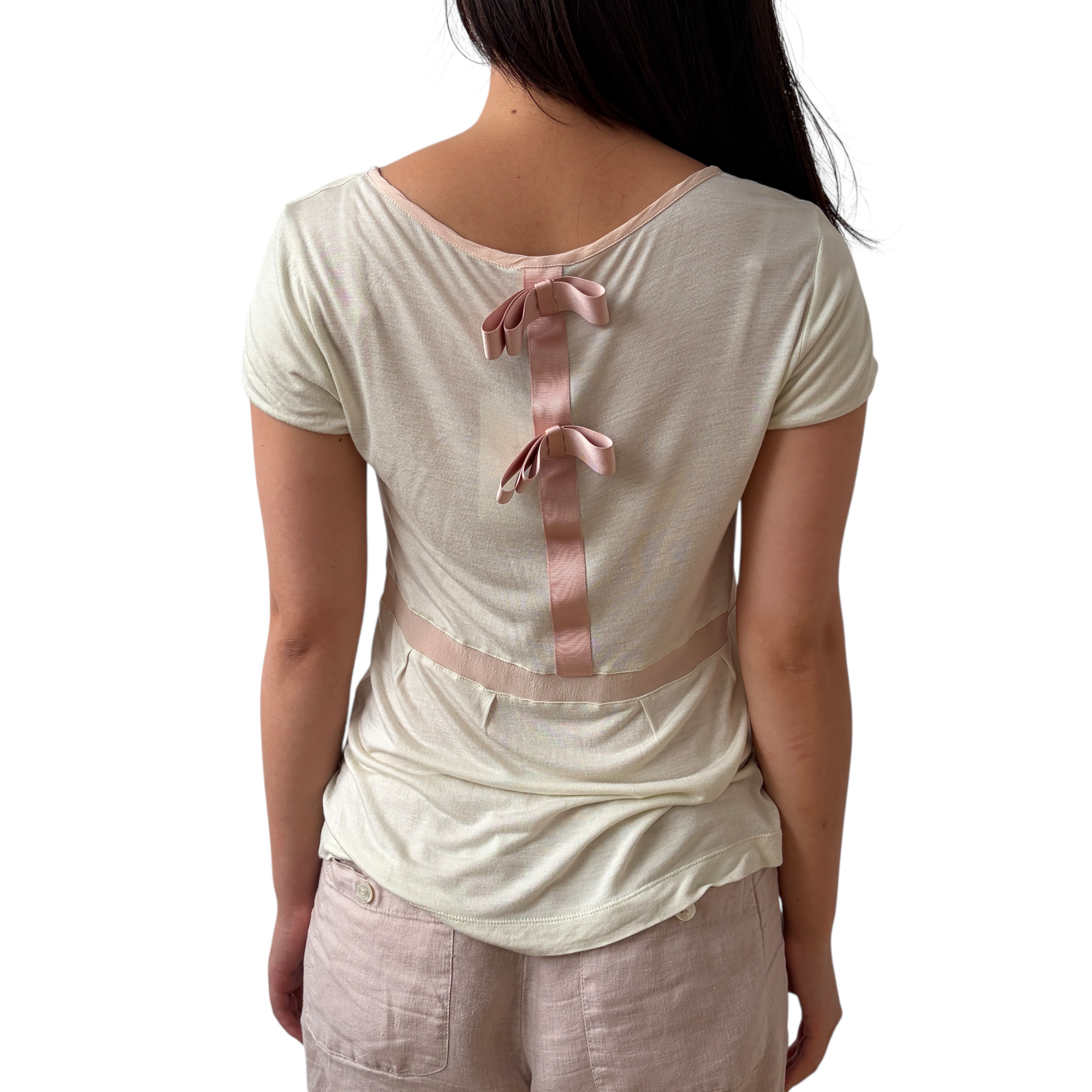 fendi white top with pink bow details
