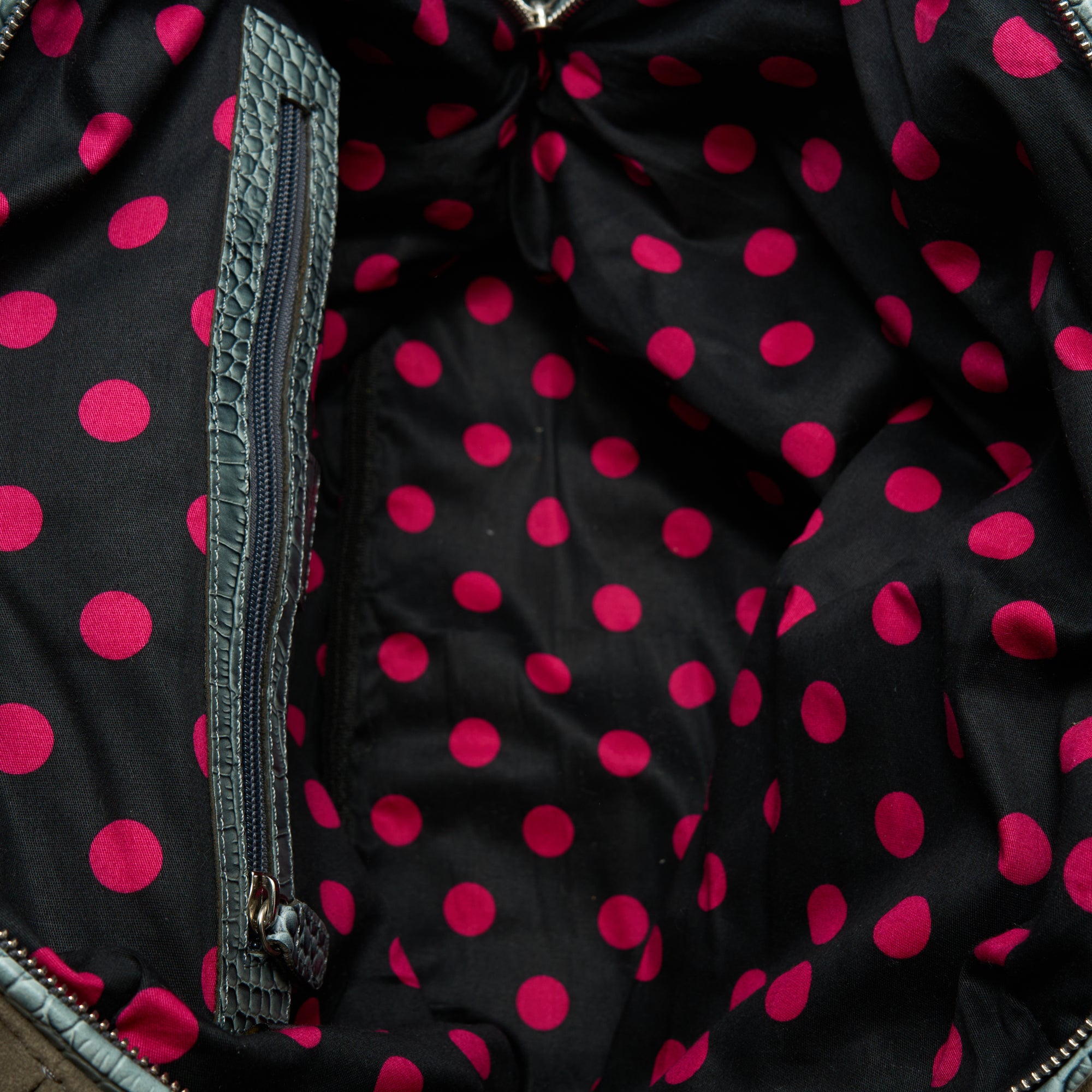 muta gray suede 8 bag