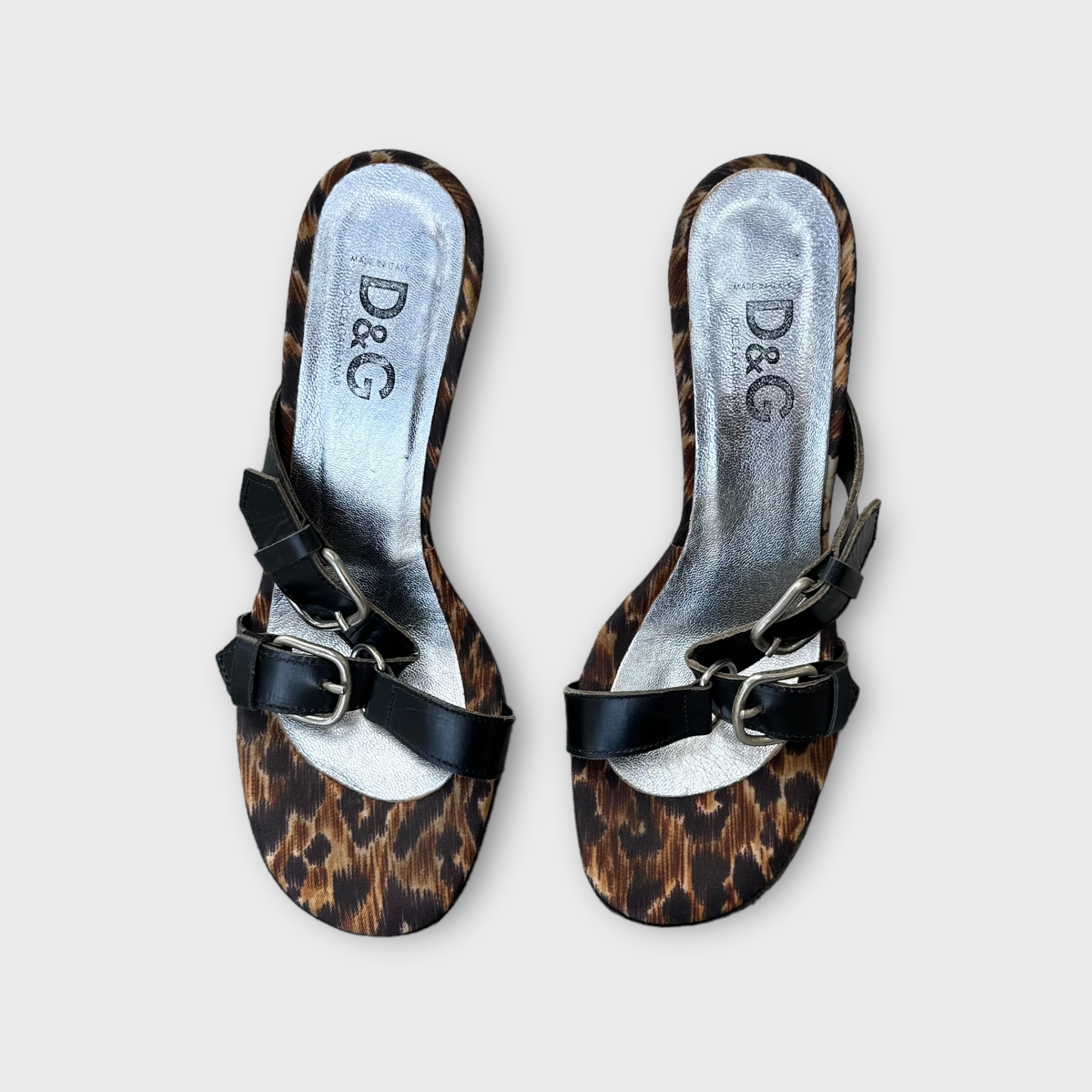 dolce & gabbana 2000s leopard heels