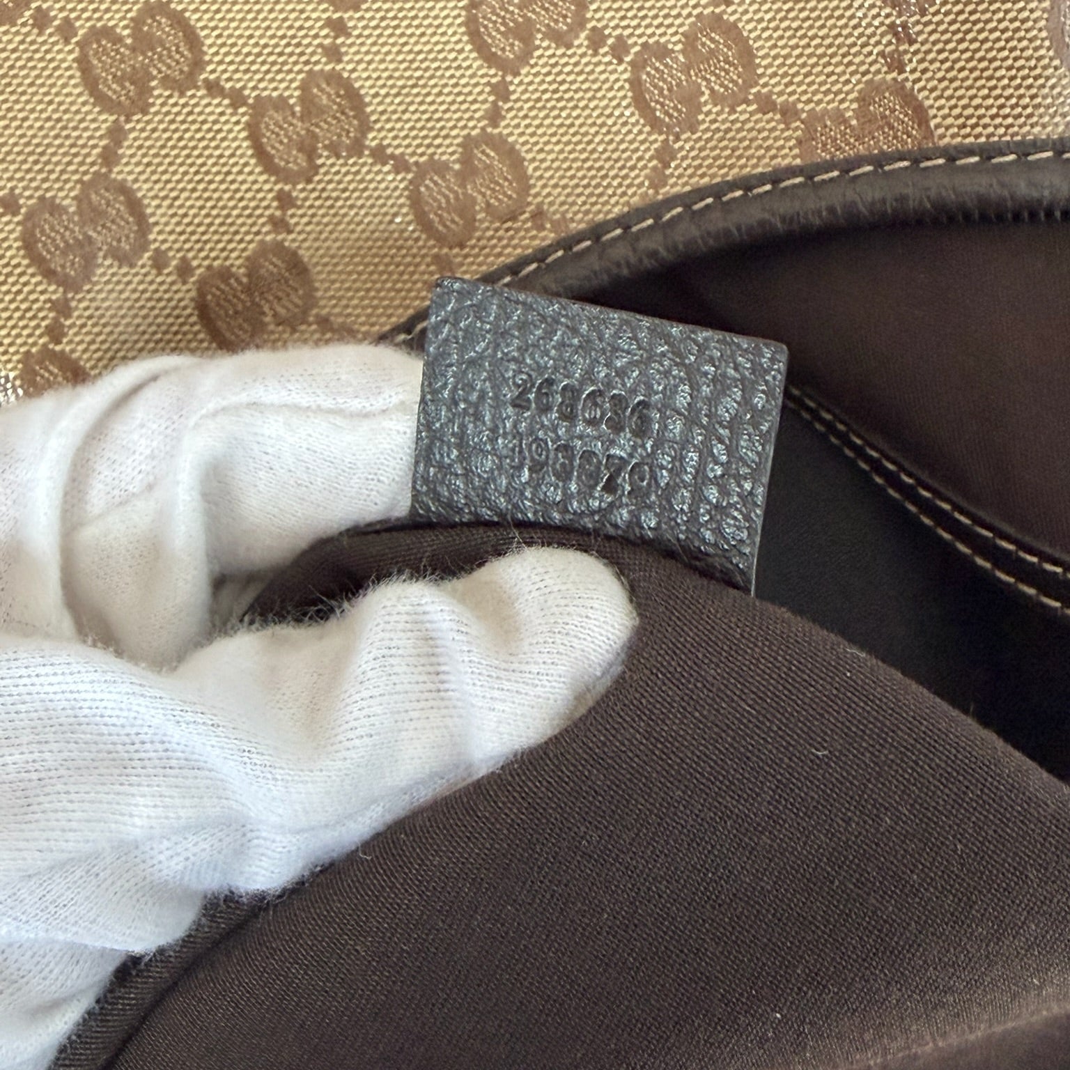 gucci 2000s abbey hobo bag