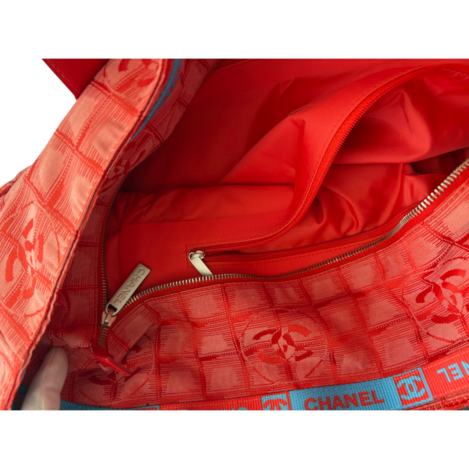 chanel 2000s red travel ligne tote bag