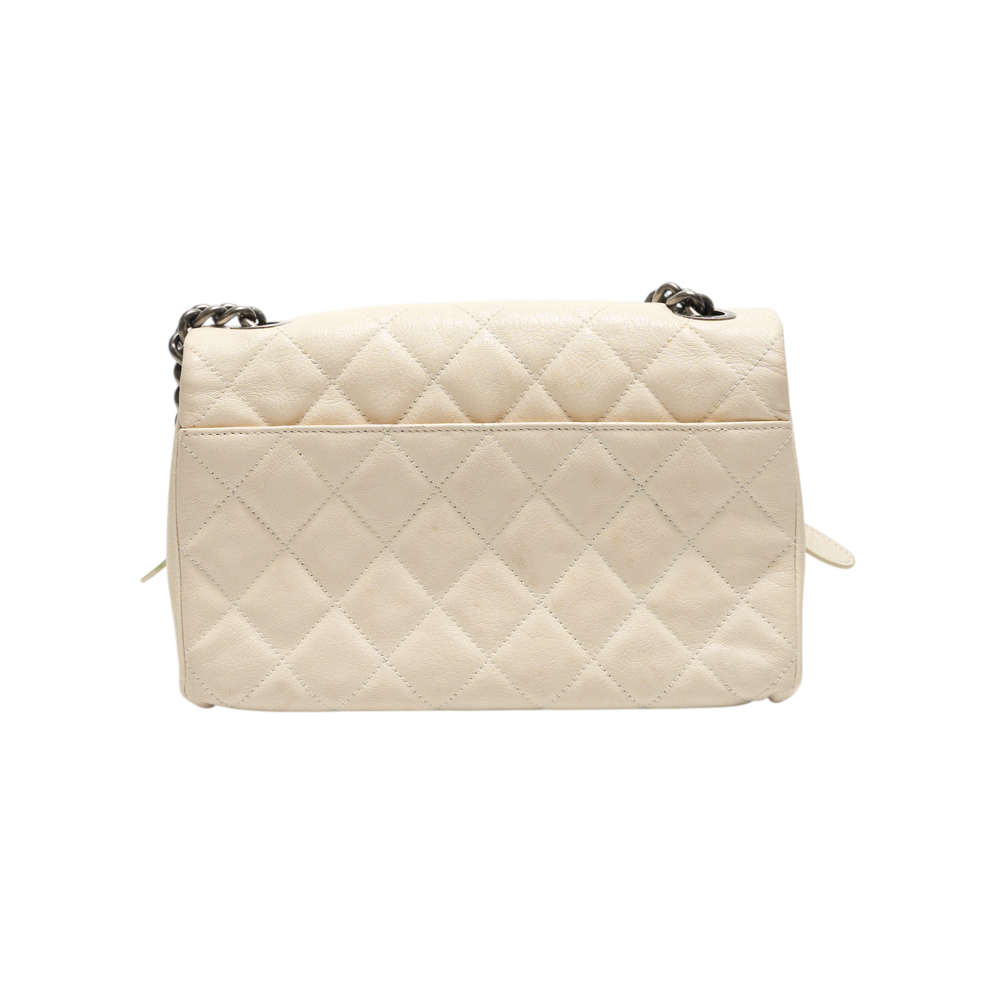 chanel 2010s white quilted flap bag