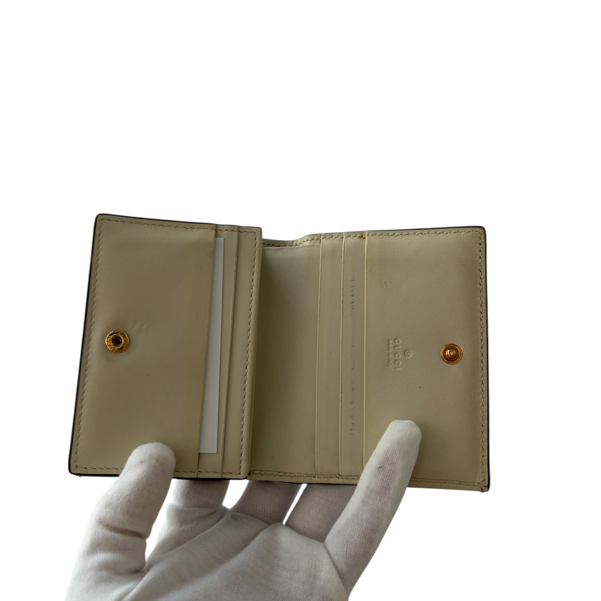 gucci apple wallet