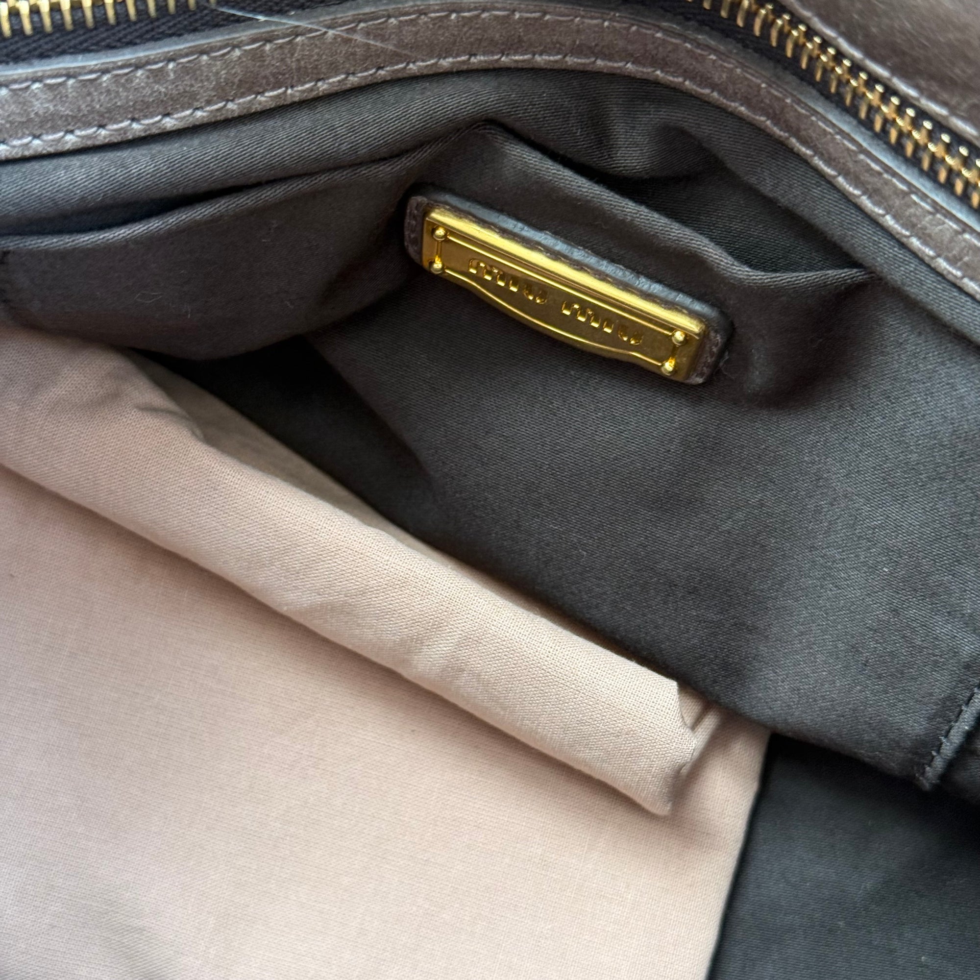 miu miu gray vitello bag