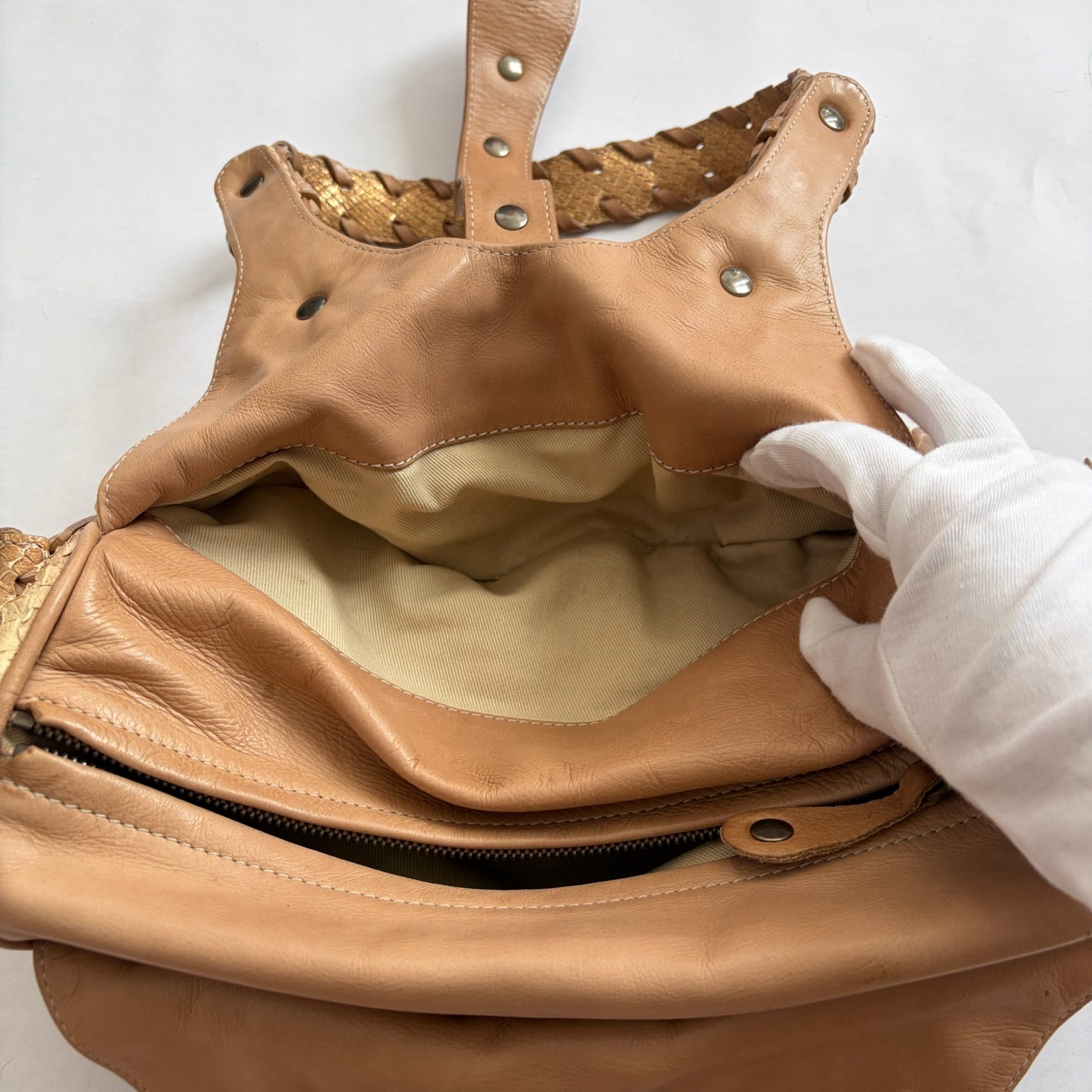 chloé 2000s gold silverado bag