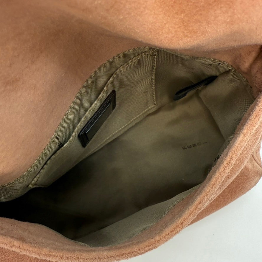 fendi 2000s pink shoulder bag