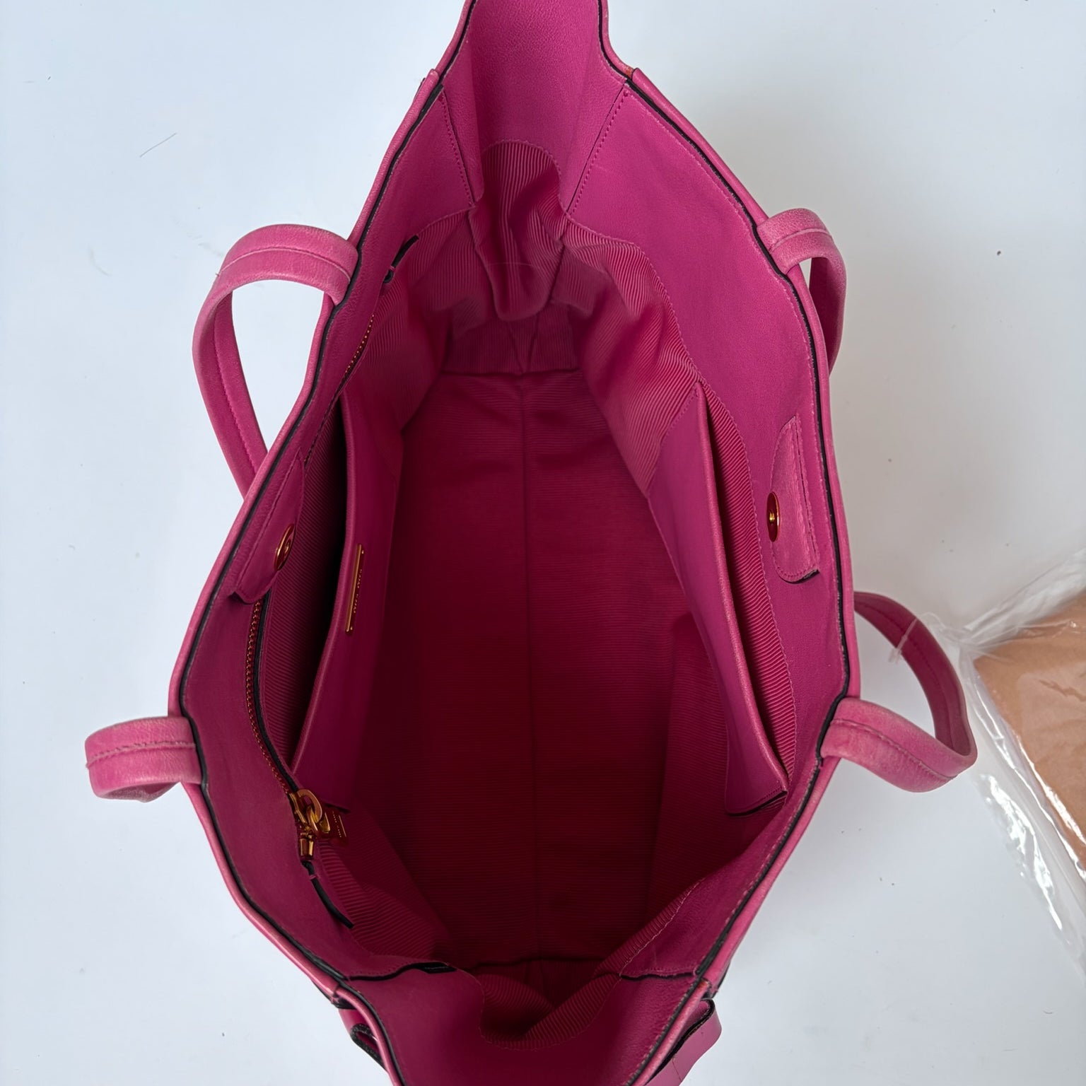 miu miu hot pink tote bag
