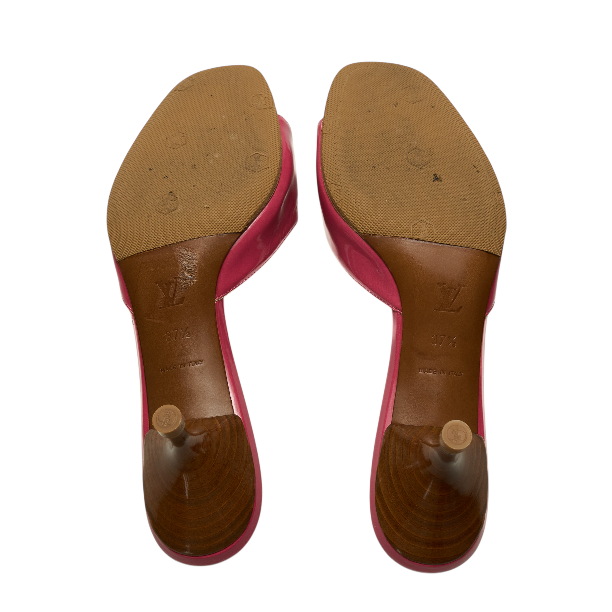 louis vuitton 2000s pink kitten heels
