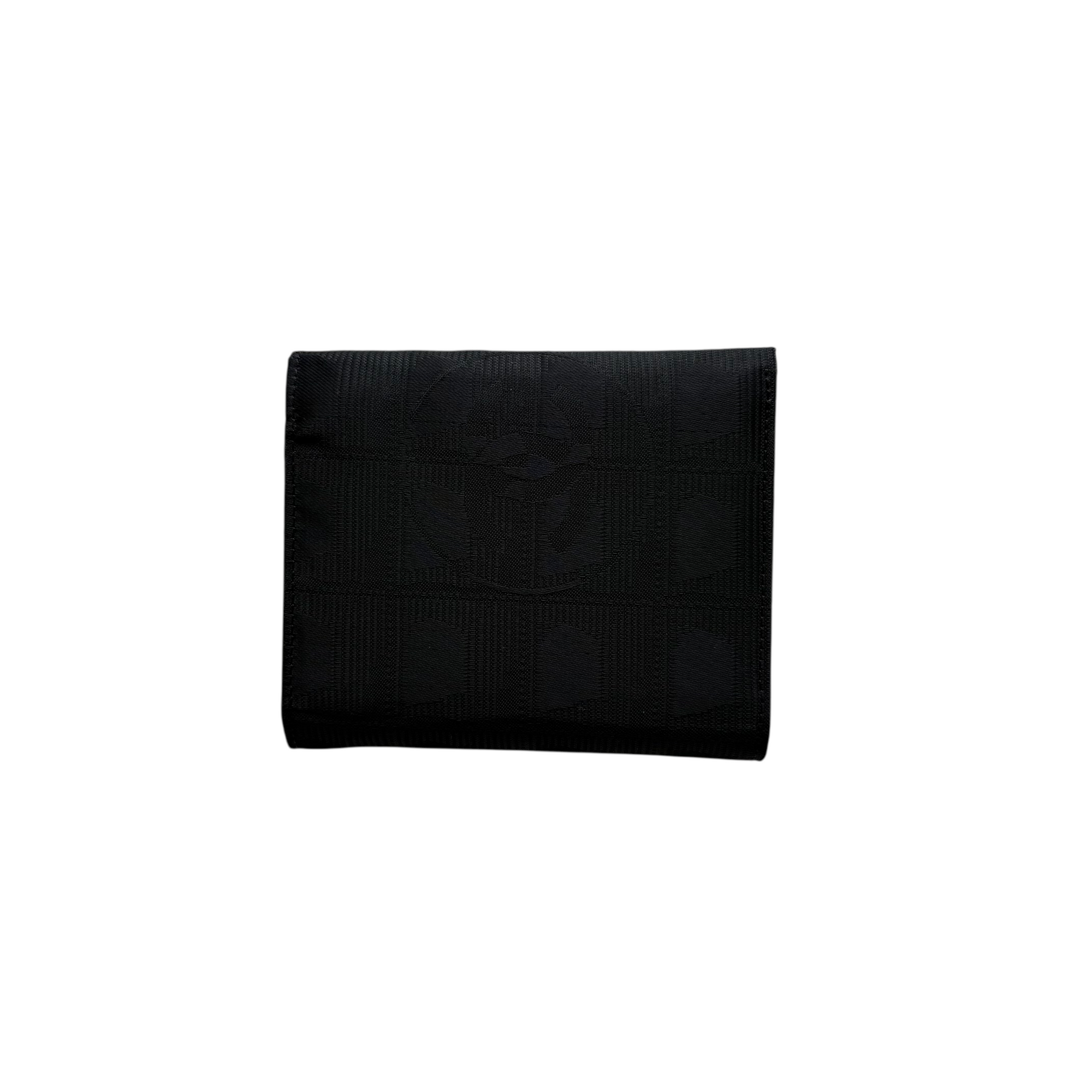 chanel 2000s black wallet