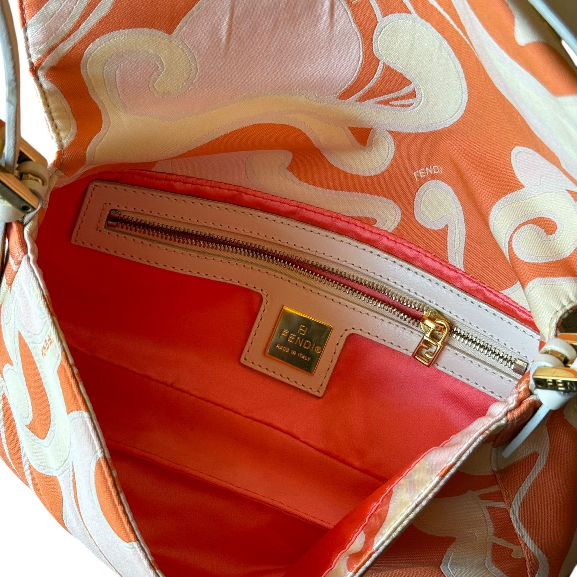 fendi 2000s shoulder bag