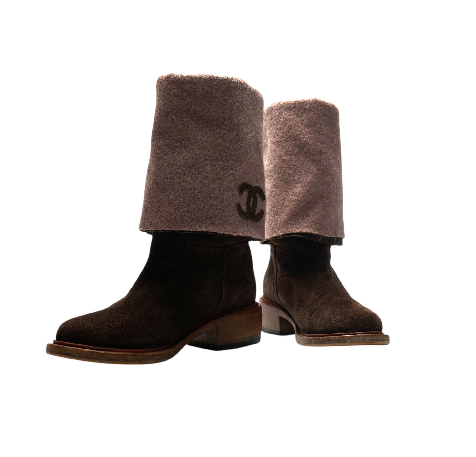 chanel 2000s brown boots