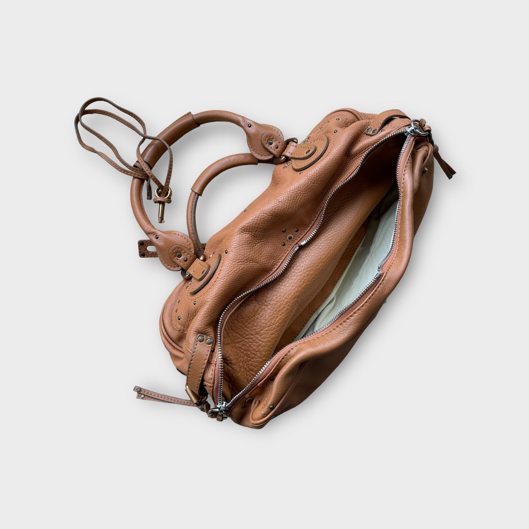 chloé 2000s tan paddington bag