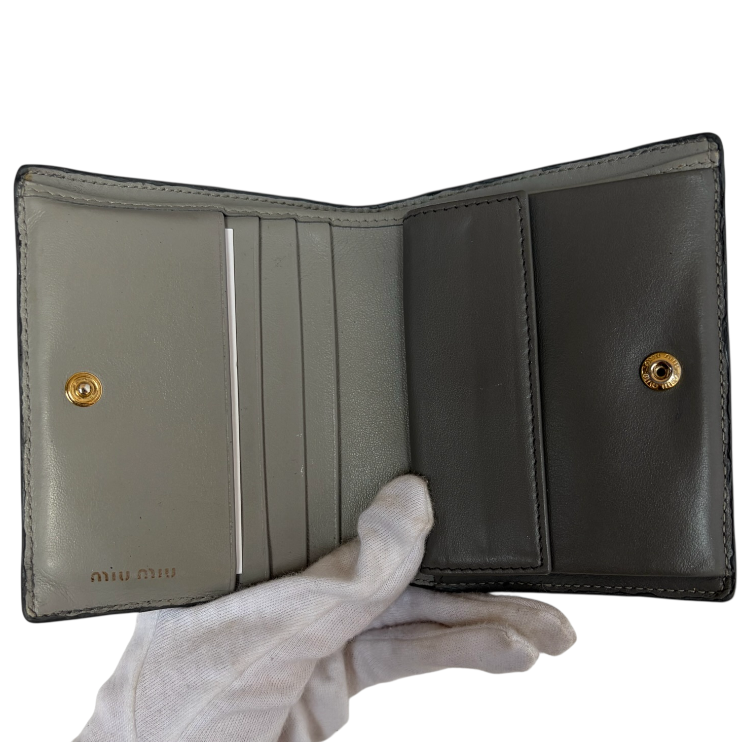 miu miu gray bow wallet
