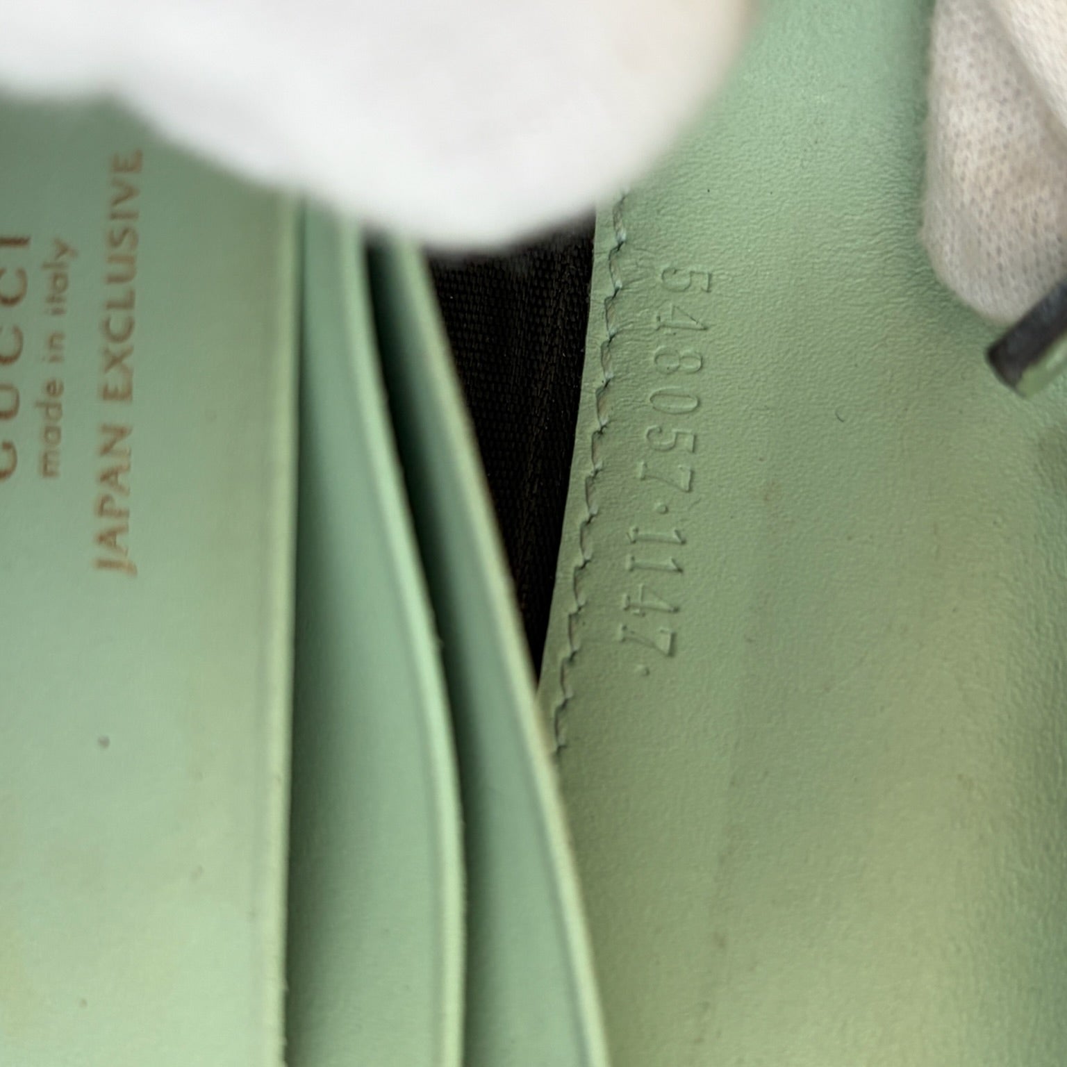 gucci green cat wallet