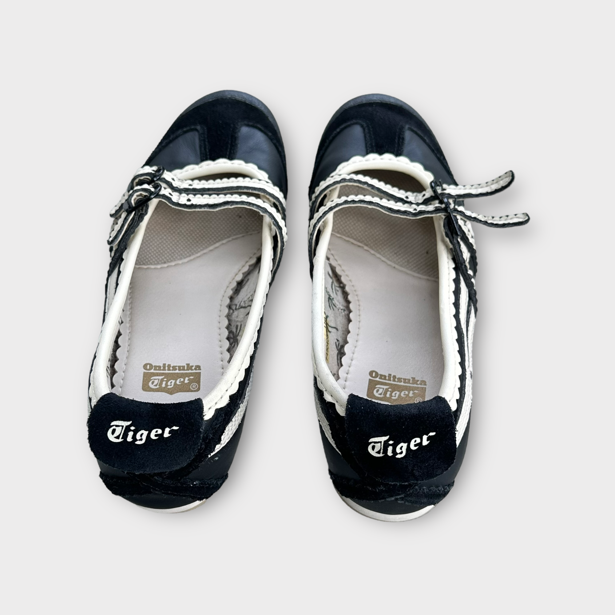 onitsuka tiger black ballerina flats