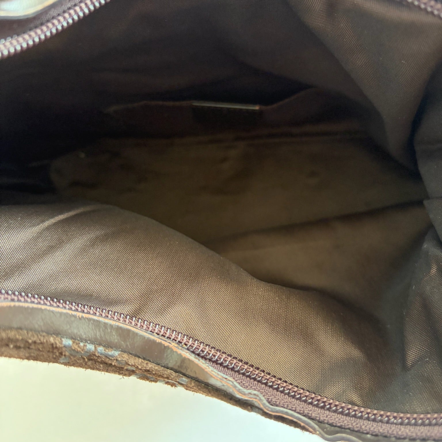 gucci 2000s brown suede bag
