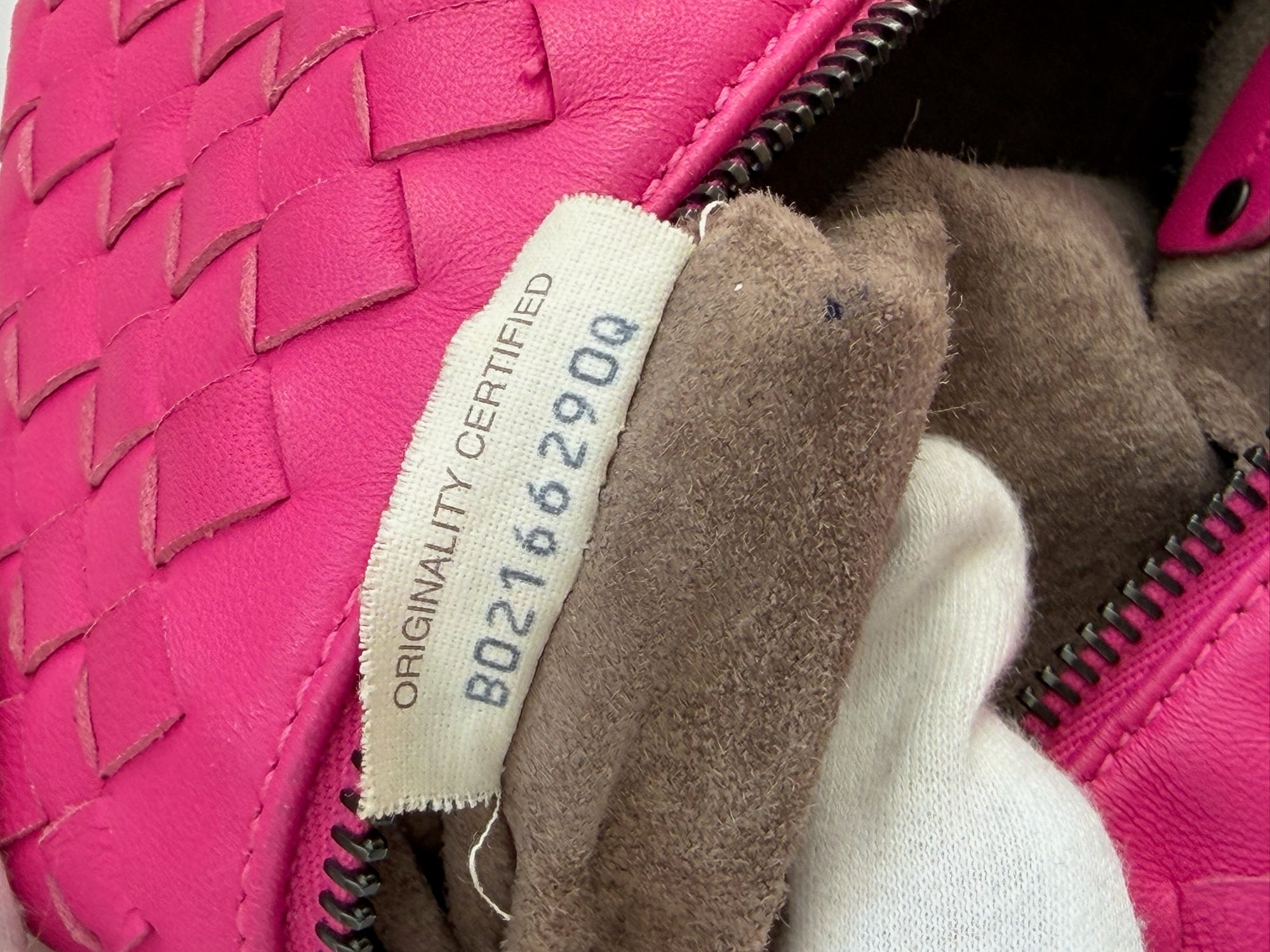 bottega veneta 2000s pink shoulder bag