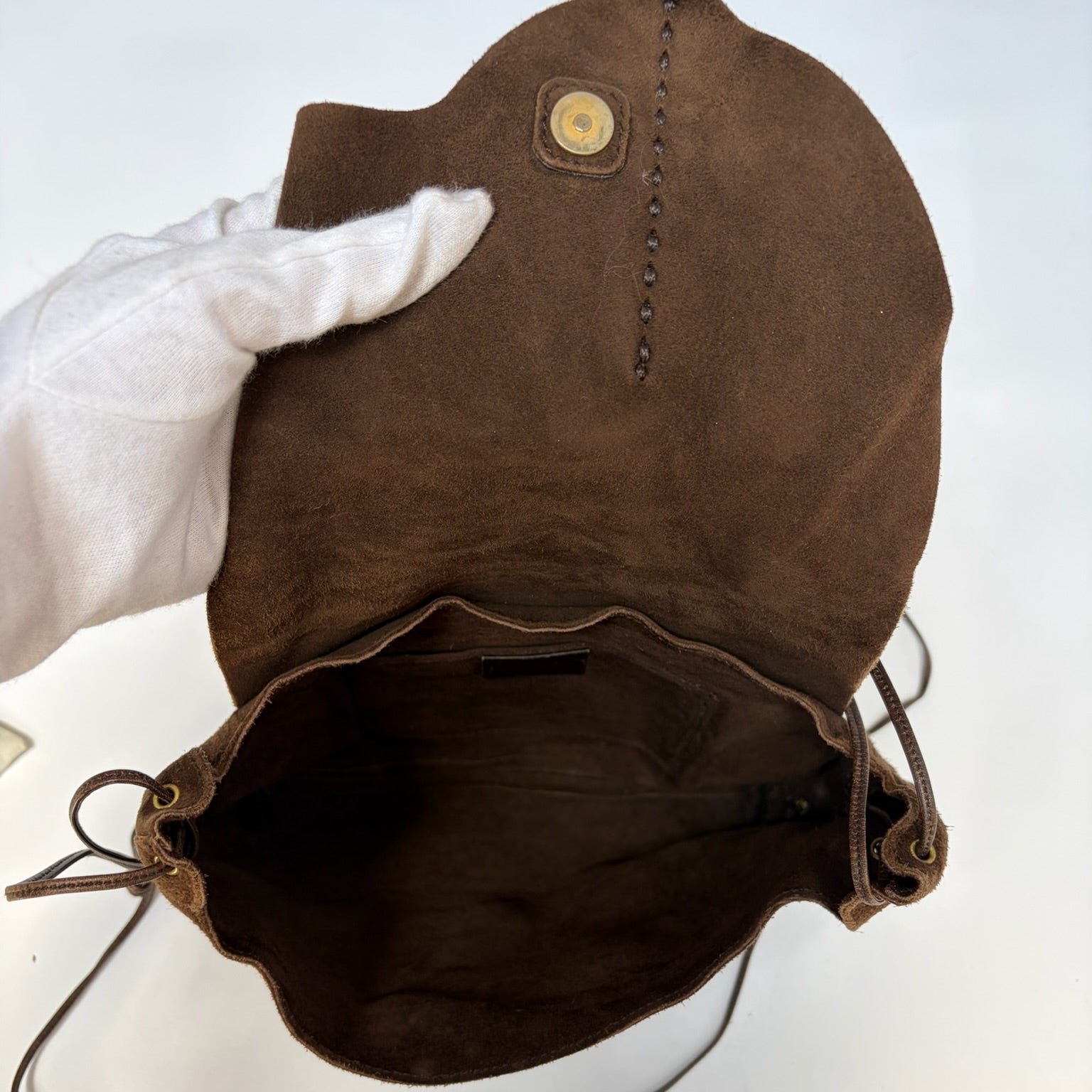 gucci 2000s brown suede bag