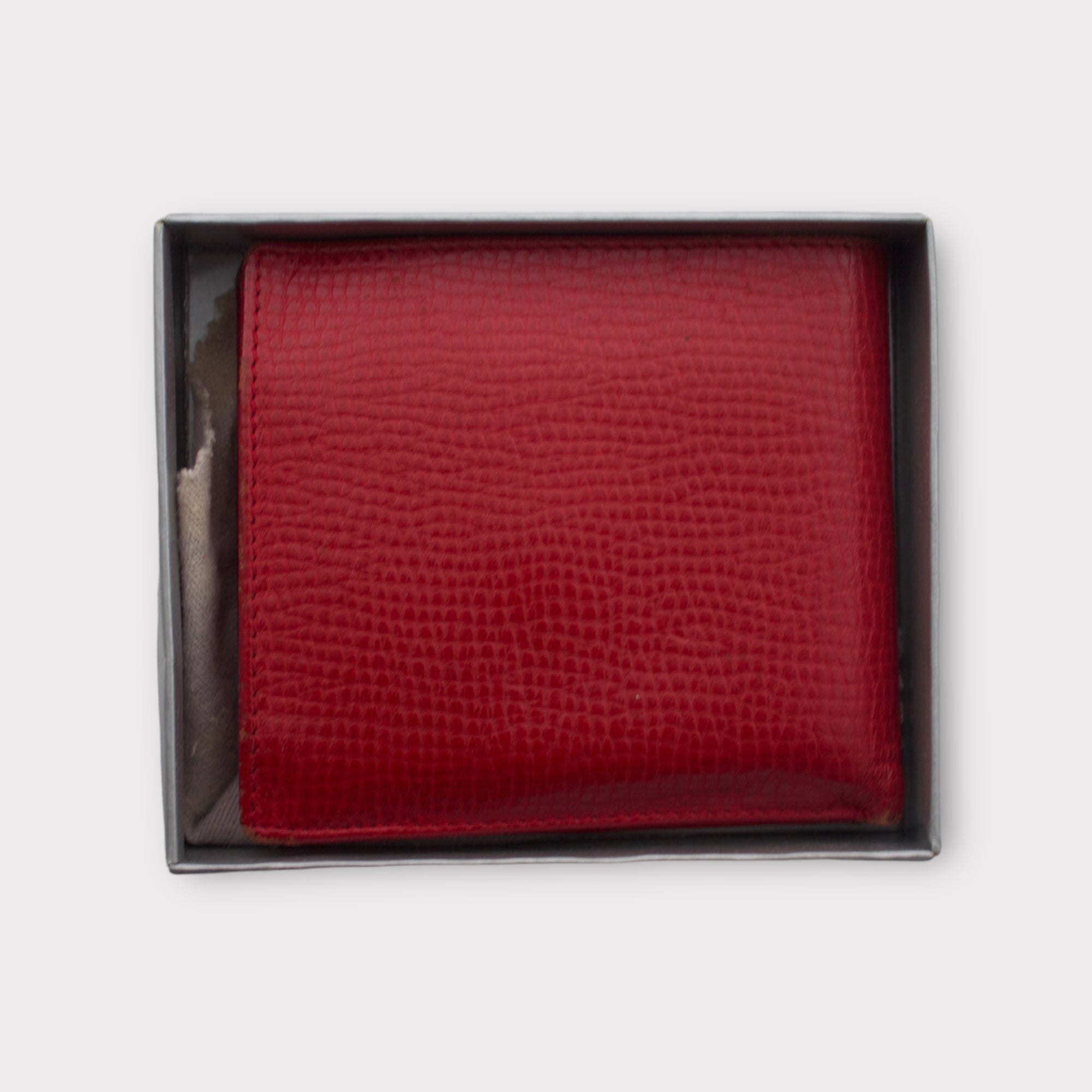 christian dior 2000s red grain wallet