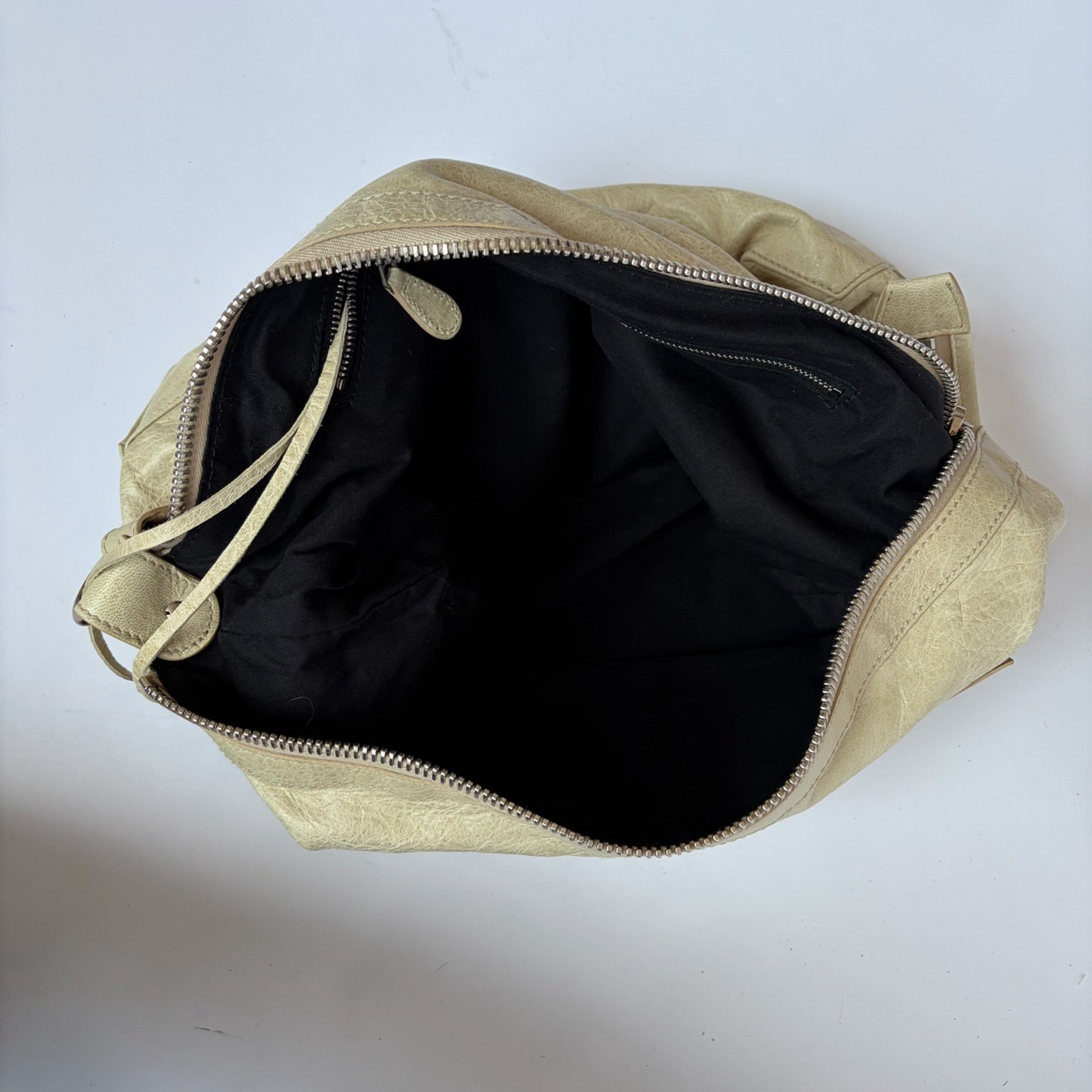 balenciaga 2000s cream day bag