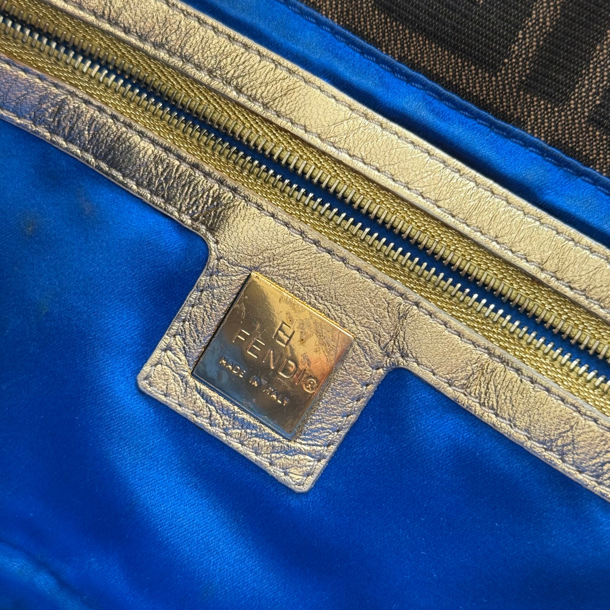 fendi 2000s baguette bag