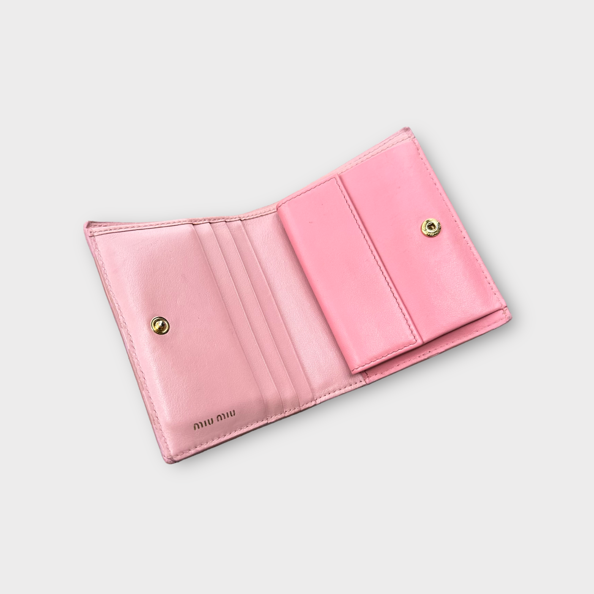 miu miu pink bow wallet