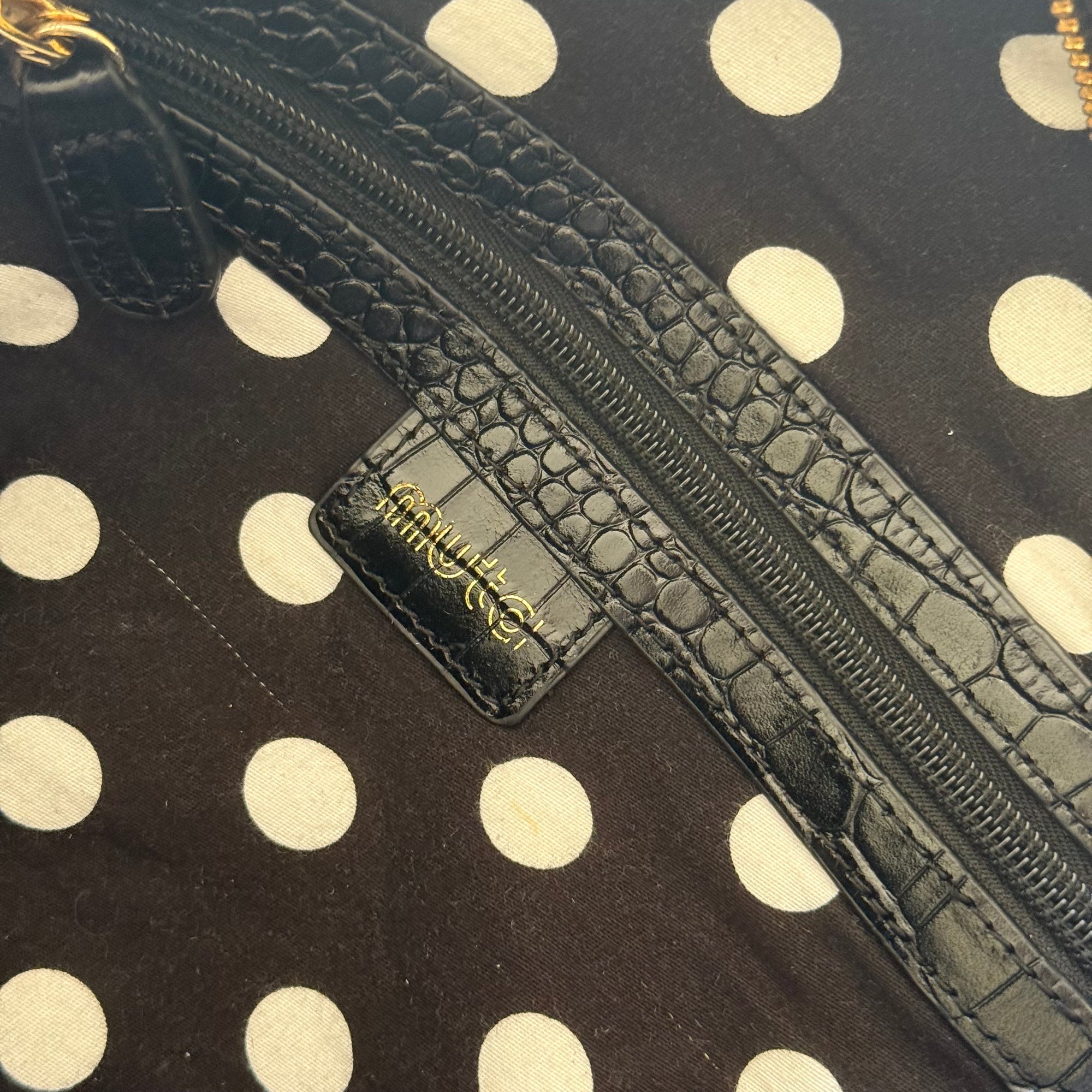 muta black hair 8 bag